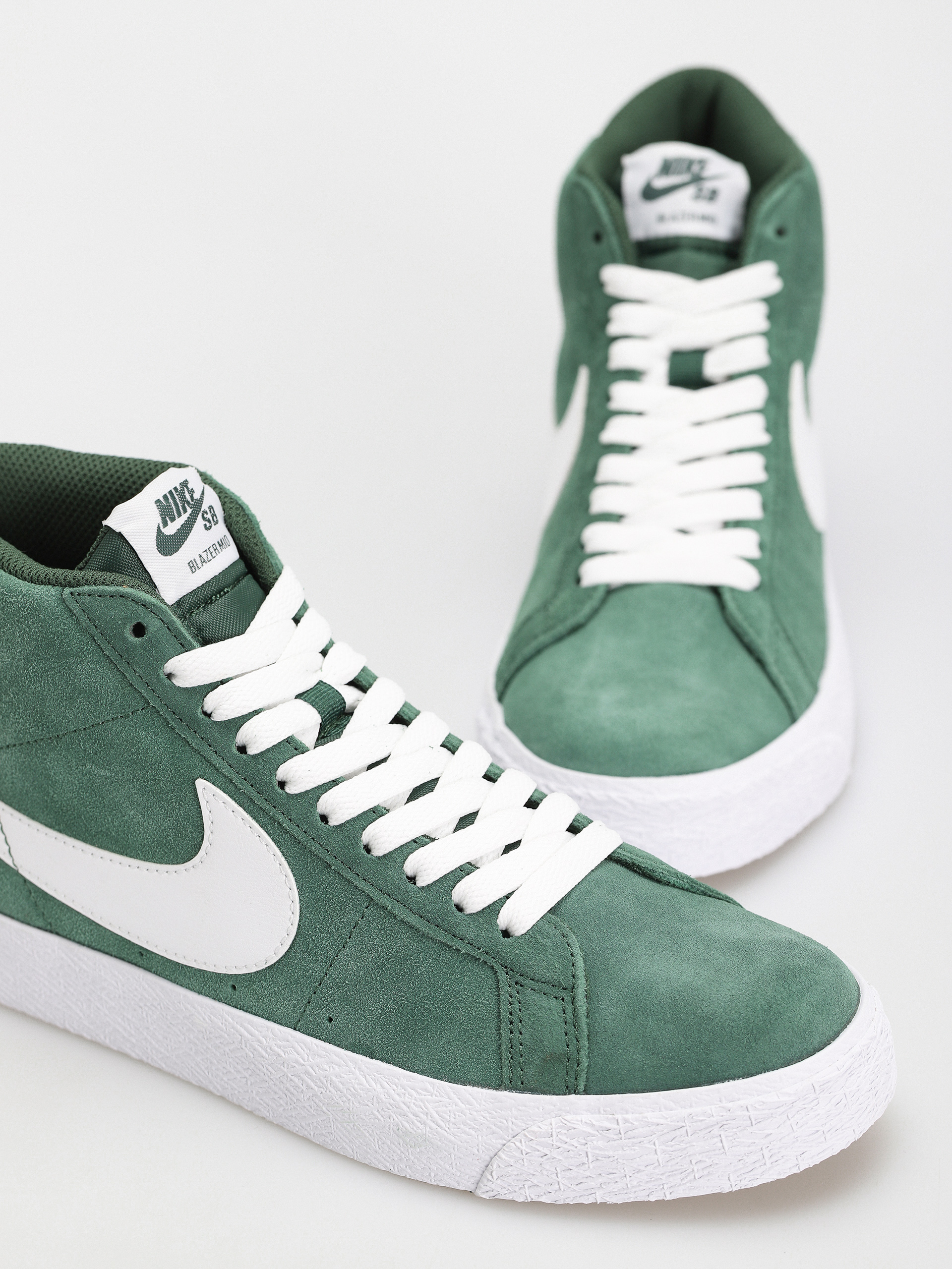 Boty Nike SB Zoom Blazer Mid (fir/white fir white)
