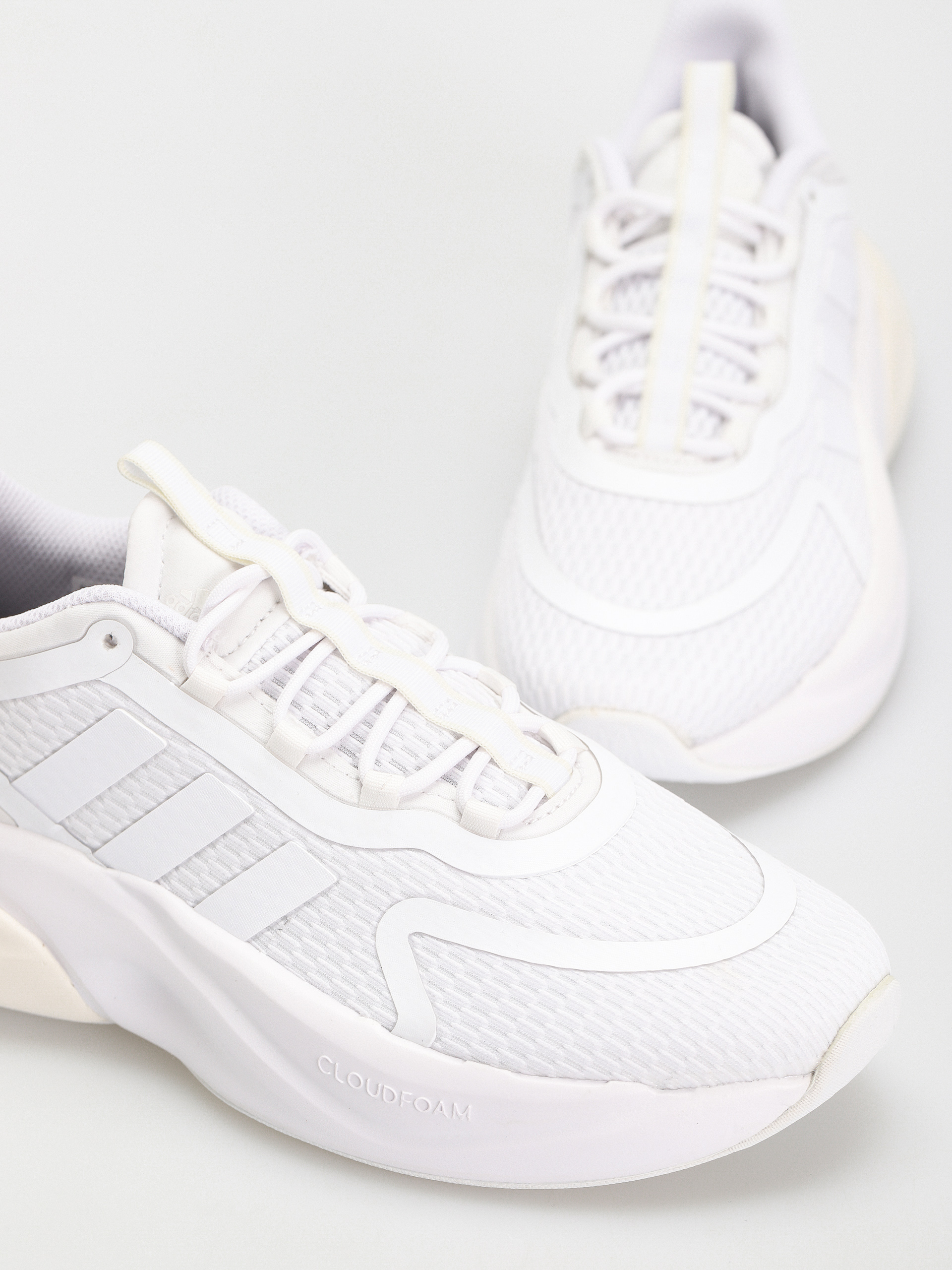 Boty adidas AlphaBounce + (ftwwht/ftwwht/cwhite)