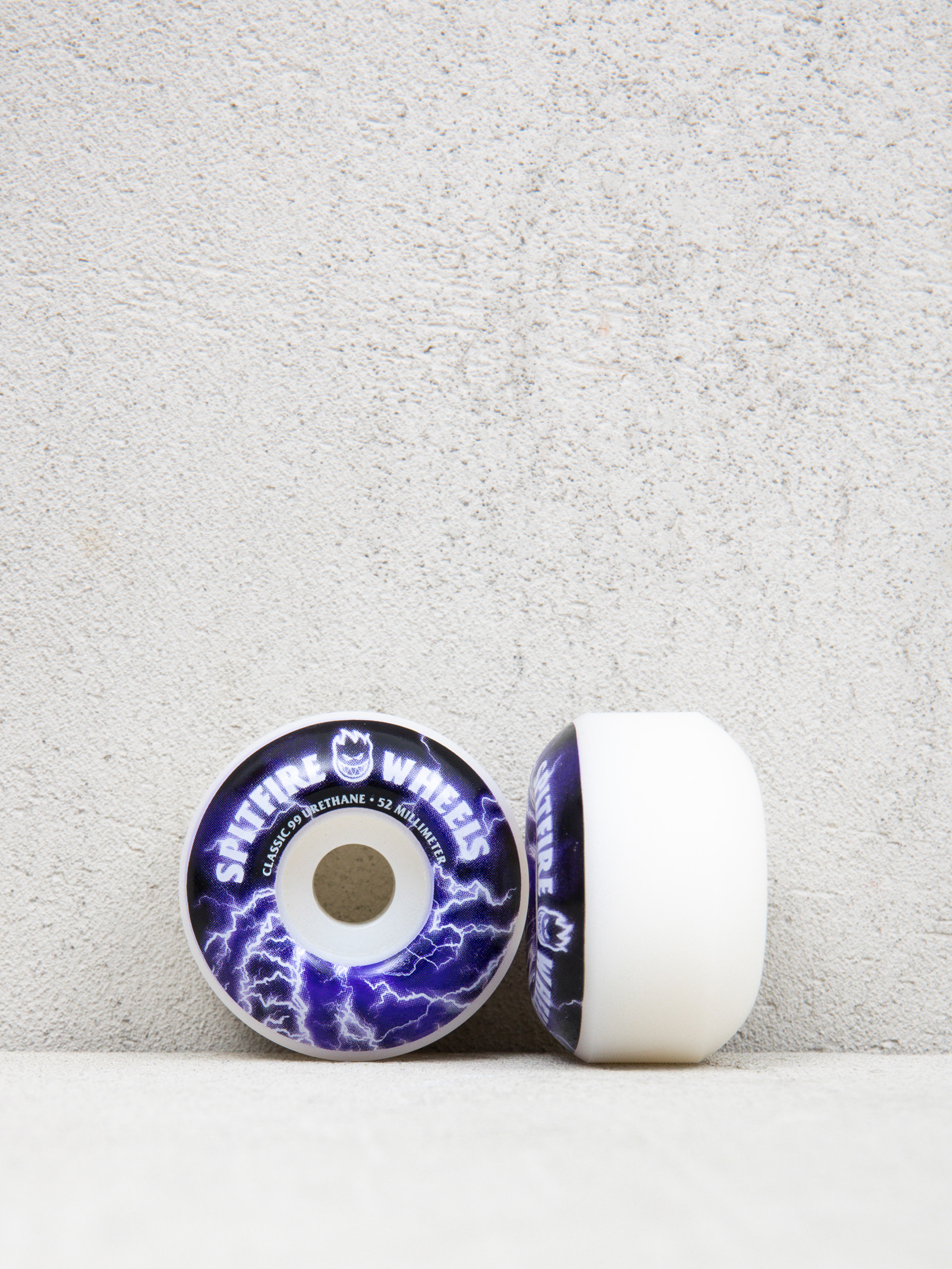 Koleu010dka Spitfire Classic 99D Firebolts Bighehad (white/purple)