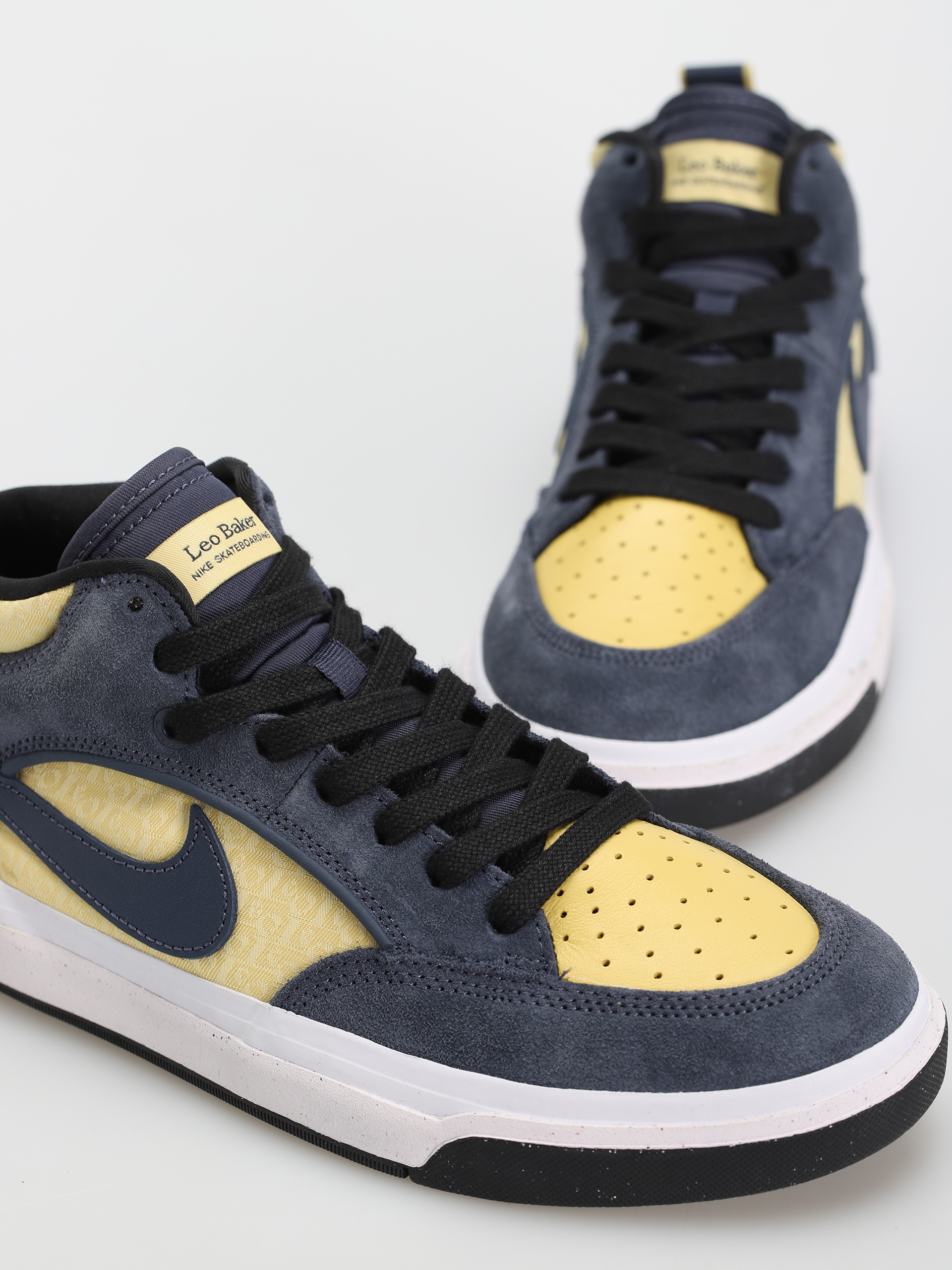 Boty Nike SB React Leo (thunder blue/thunder blue saturn gold)