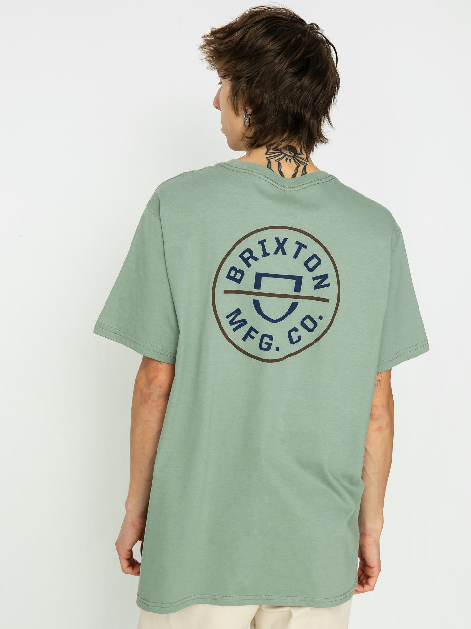 Tričko Brixton Crest II Stt (chinois green/washed navy/sepi)