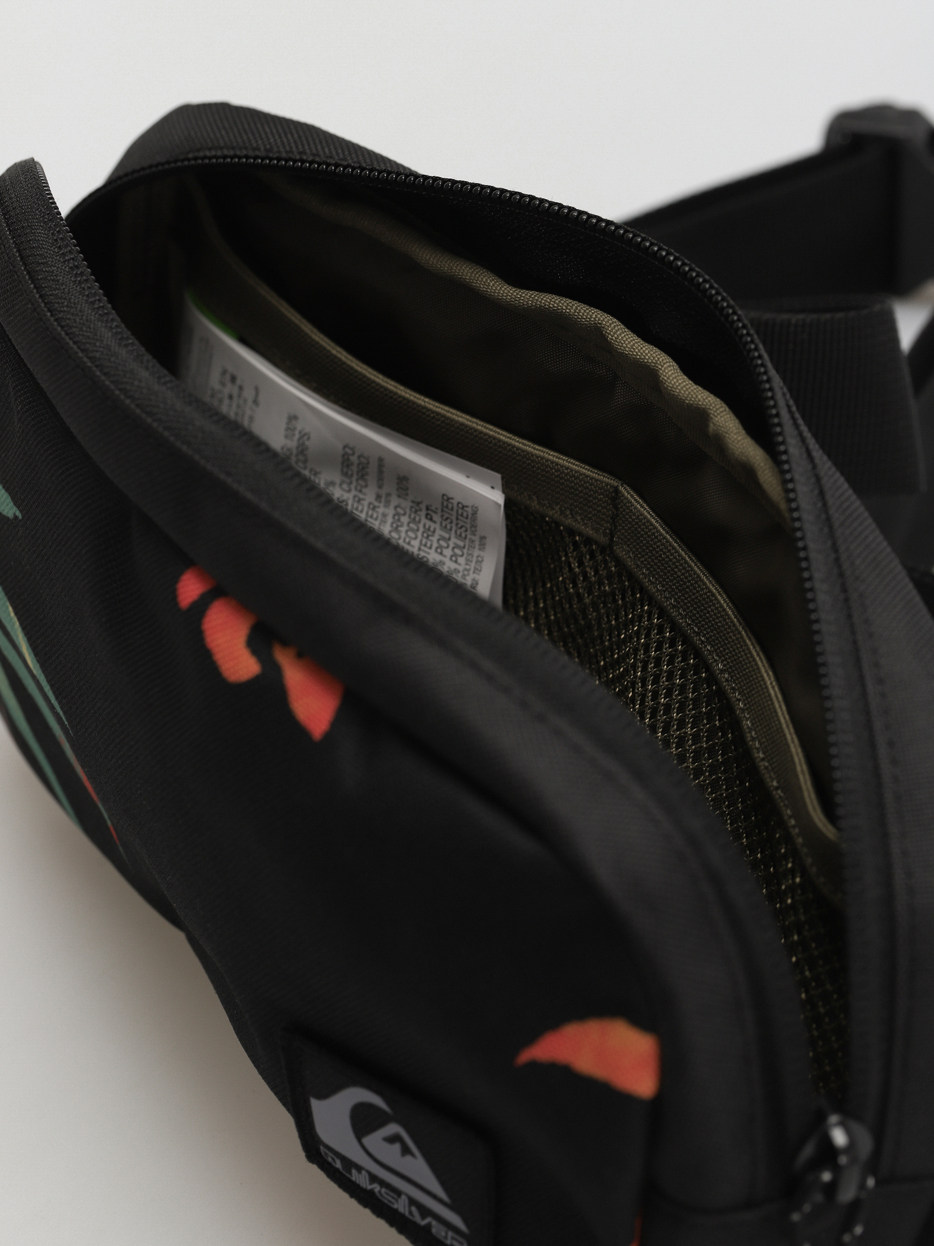 Ledvinka Quiksilver Pubjug 2.0 (black aop mix bag ss)