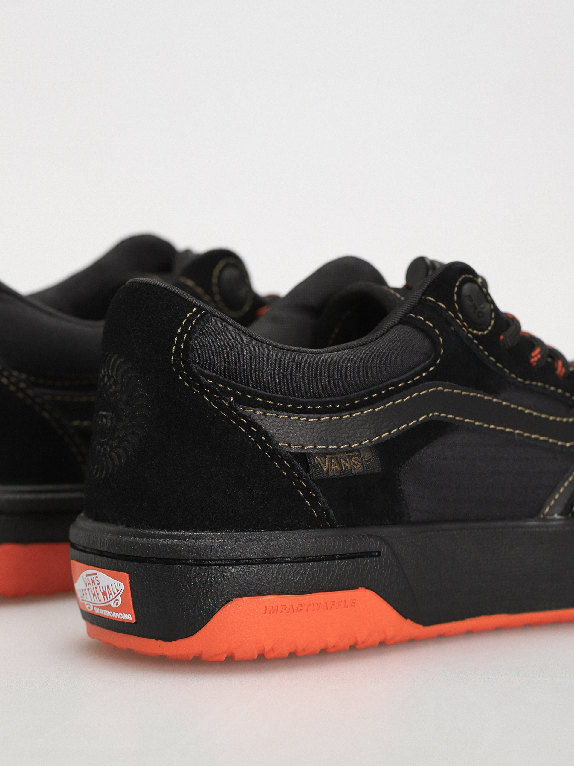 Boty Vans X Spitfire Rowan 2 (spitfire black/flame)