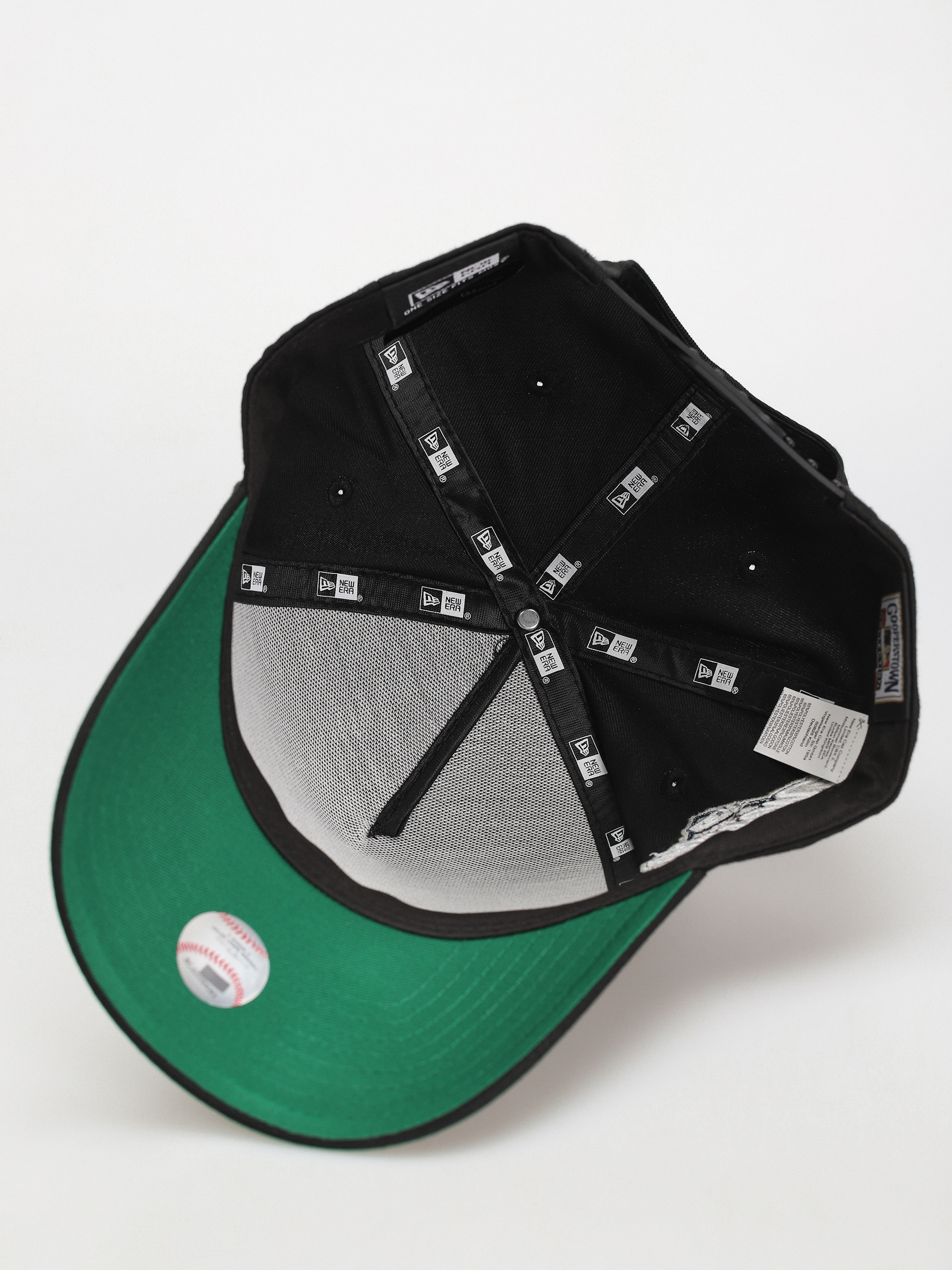 Kšiltovka  New Era Patch 9Forty EF New York Yankees (black)