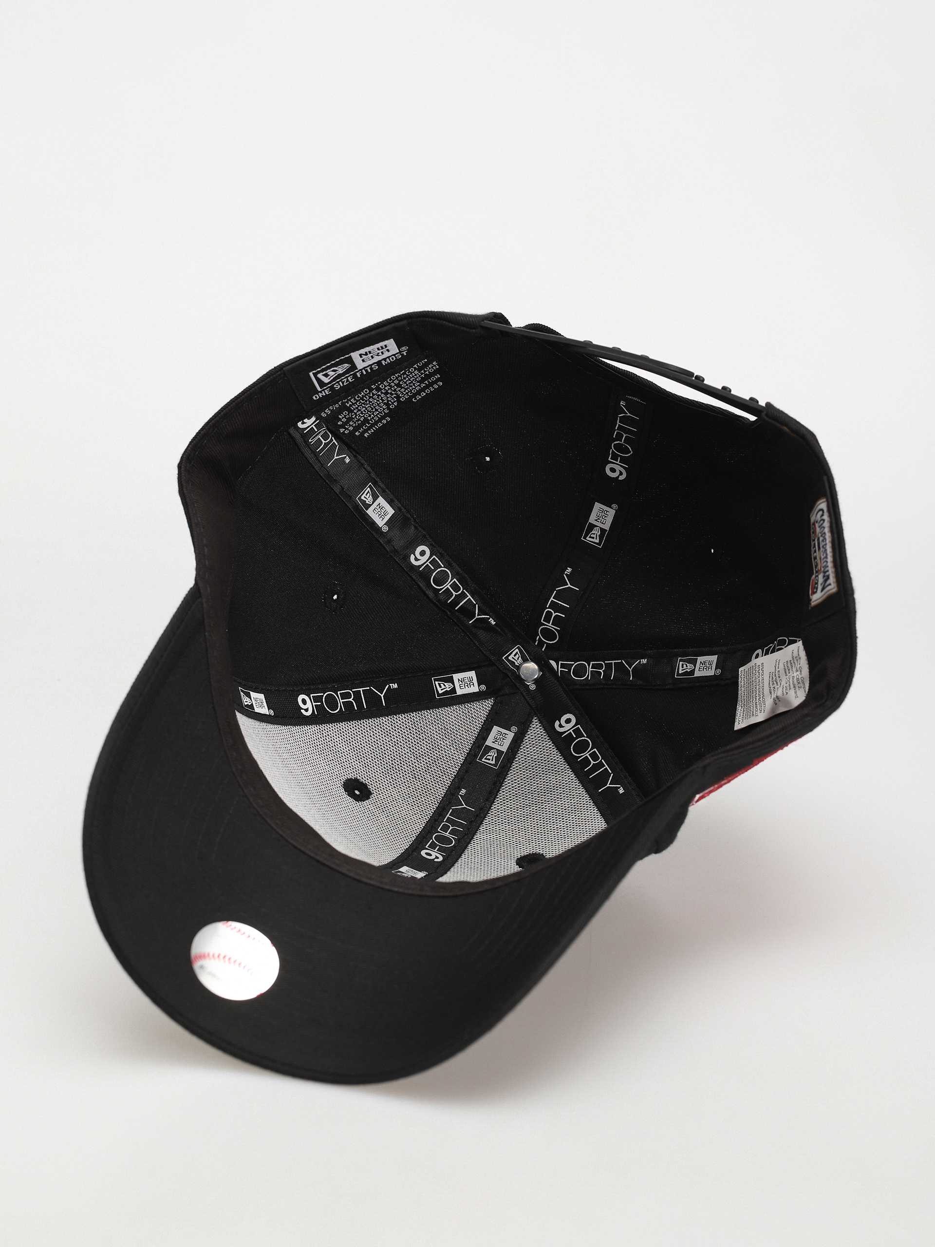 Kšiltovka  New Era Patch 9Forty Chicago White Sox (black)