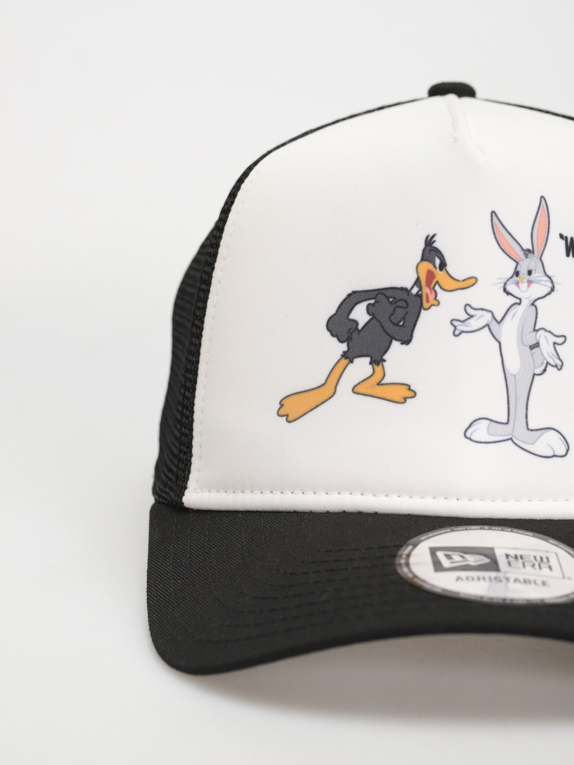 Kšiltovka  New Era Character Trucker Looney Tunes (black)