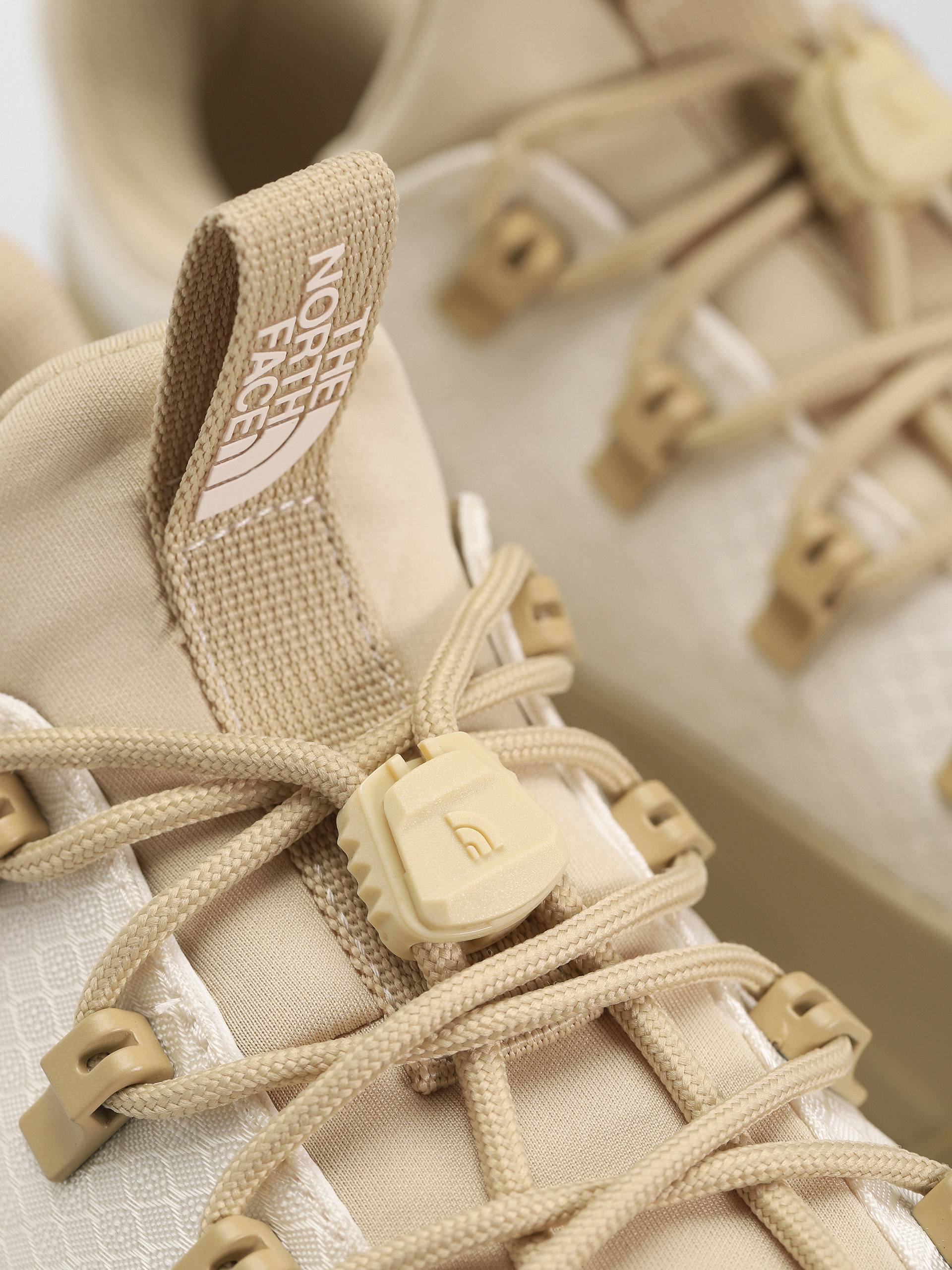 Boty The North Face Glenclyffe Low (white dune/gravel)