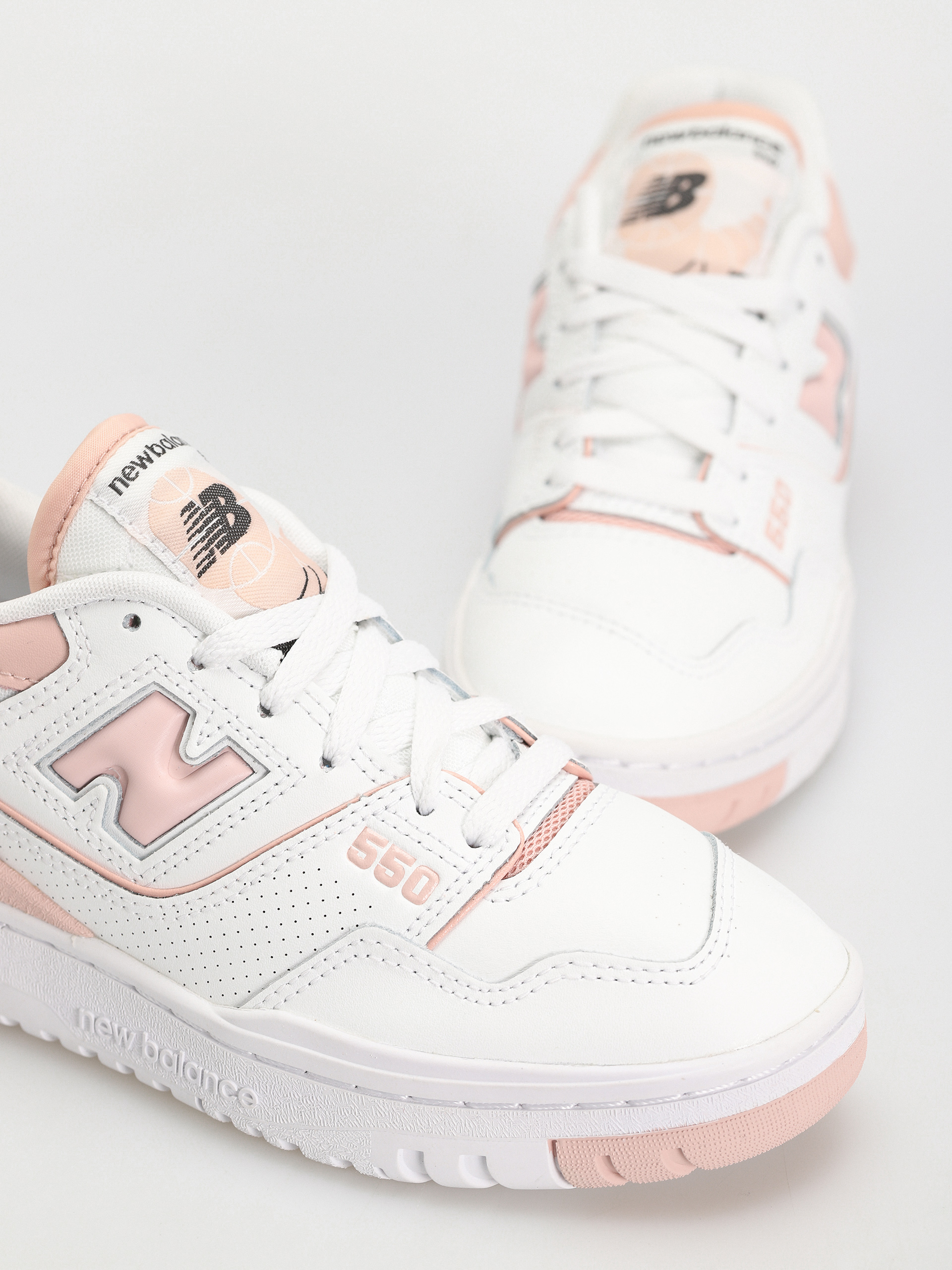 Boty New Balance 550 Wmn (white pink sand)