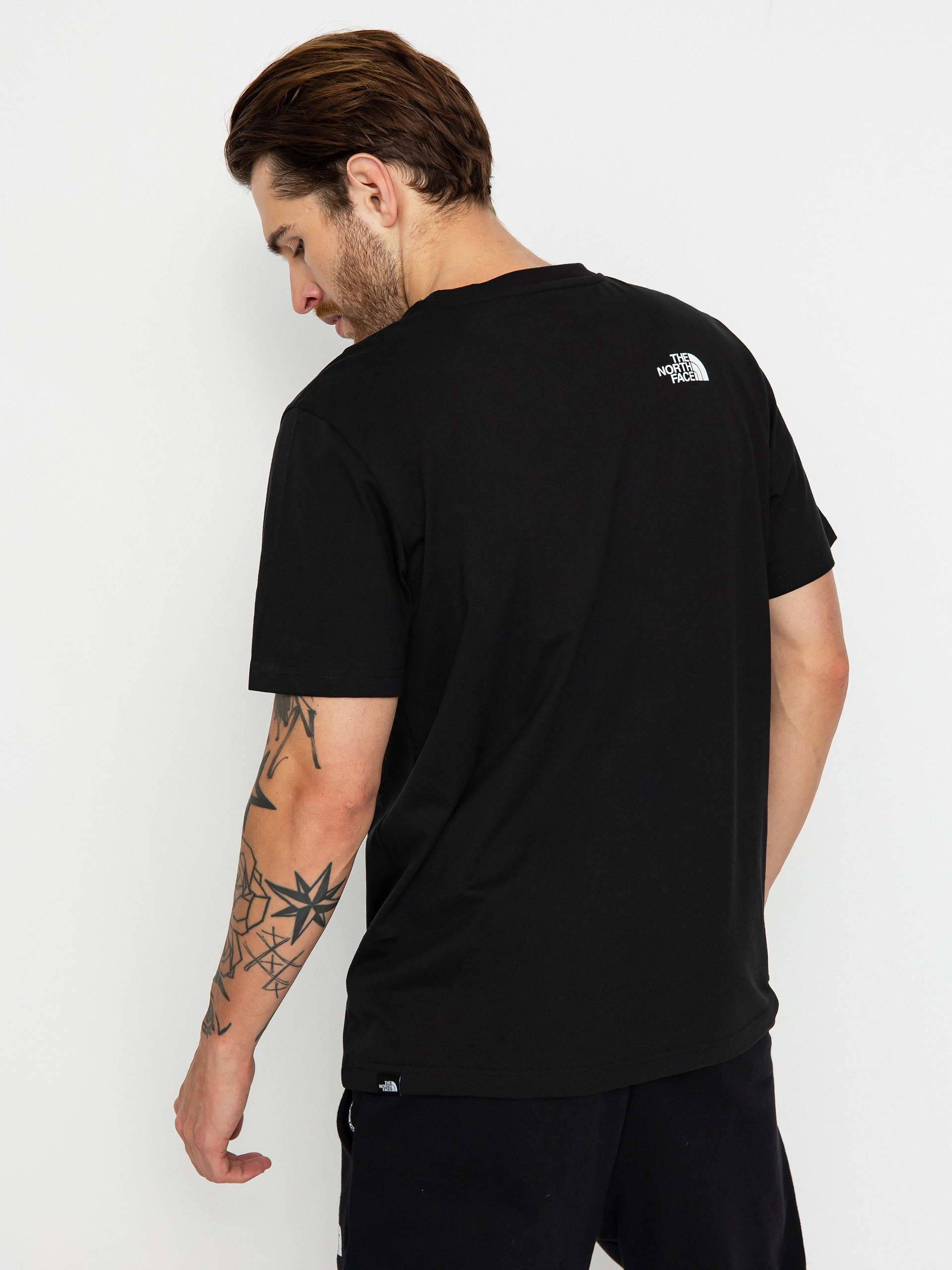 Tričko The North Face Simple Dome (tnf black)