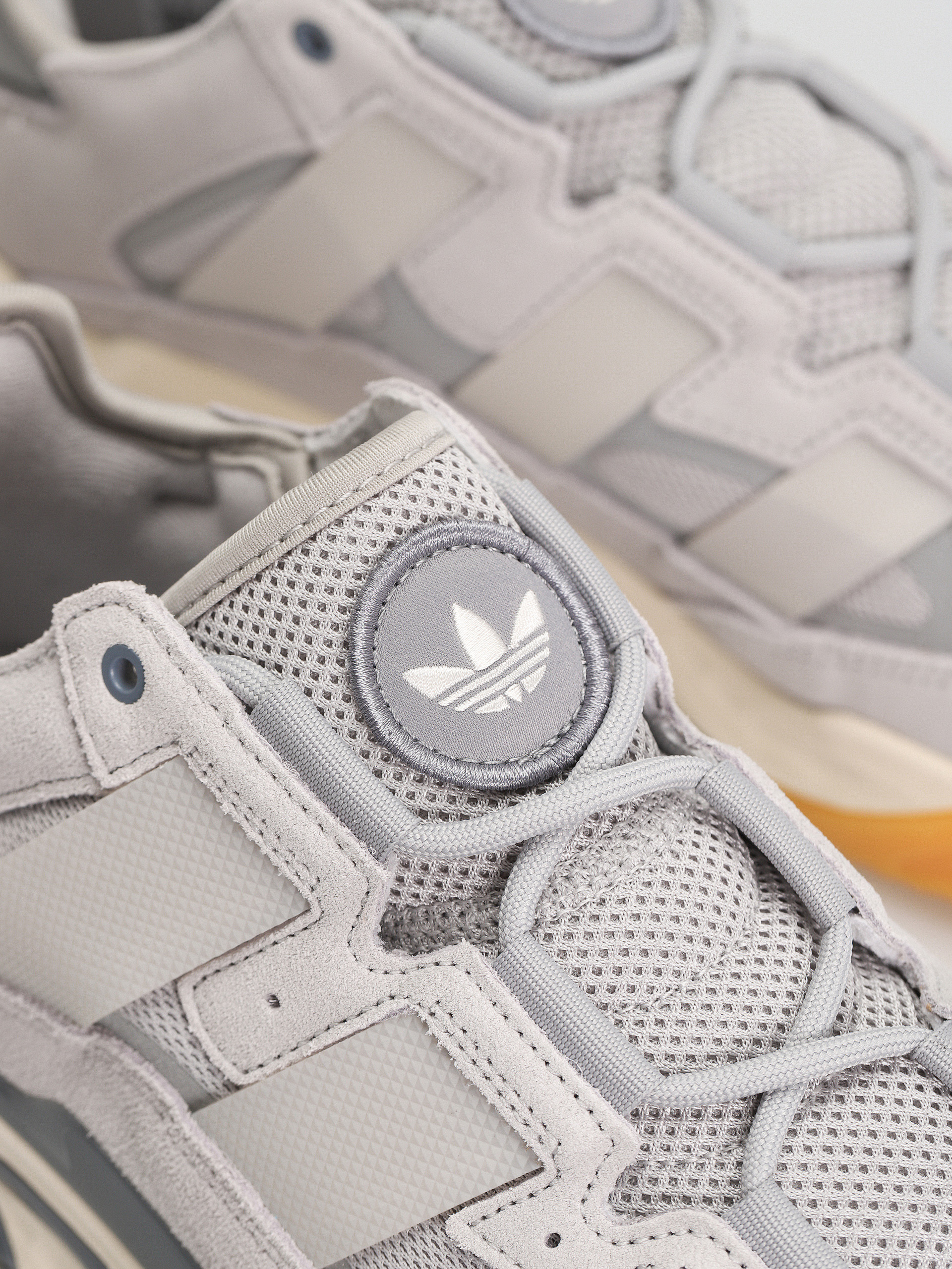 Boty adidas Originals Niteball (gretwo/greone/cwhite)