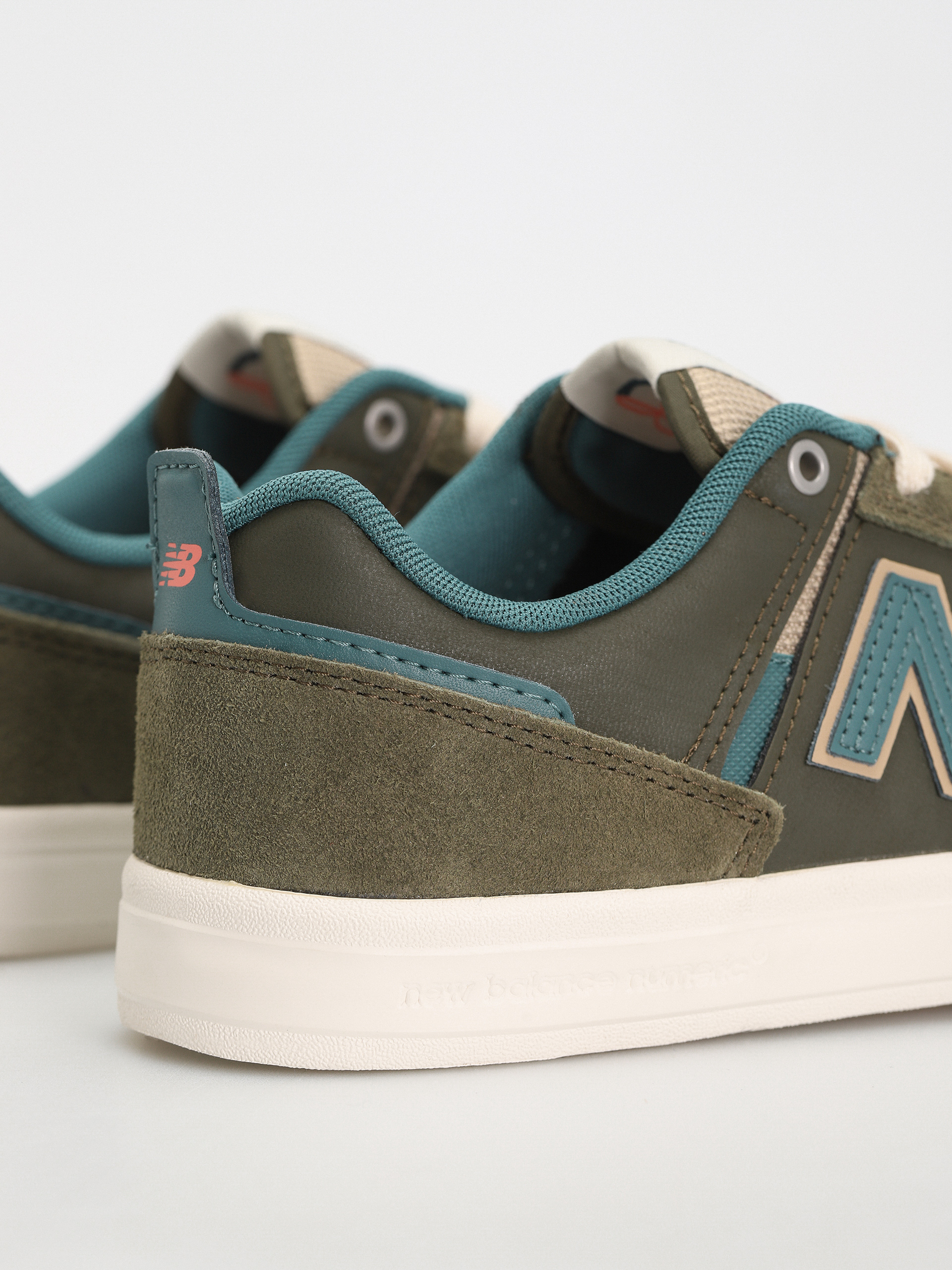 Boty New Balance 306 (dark camo)