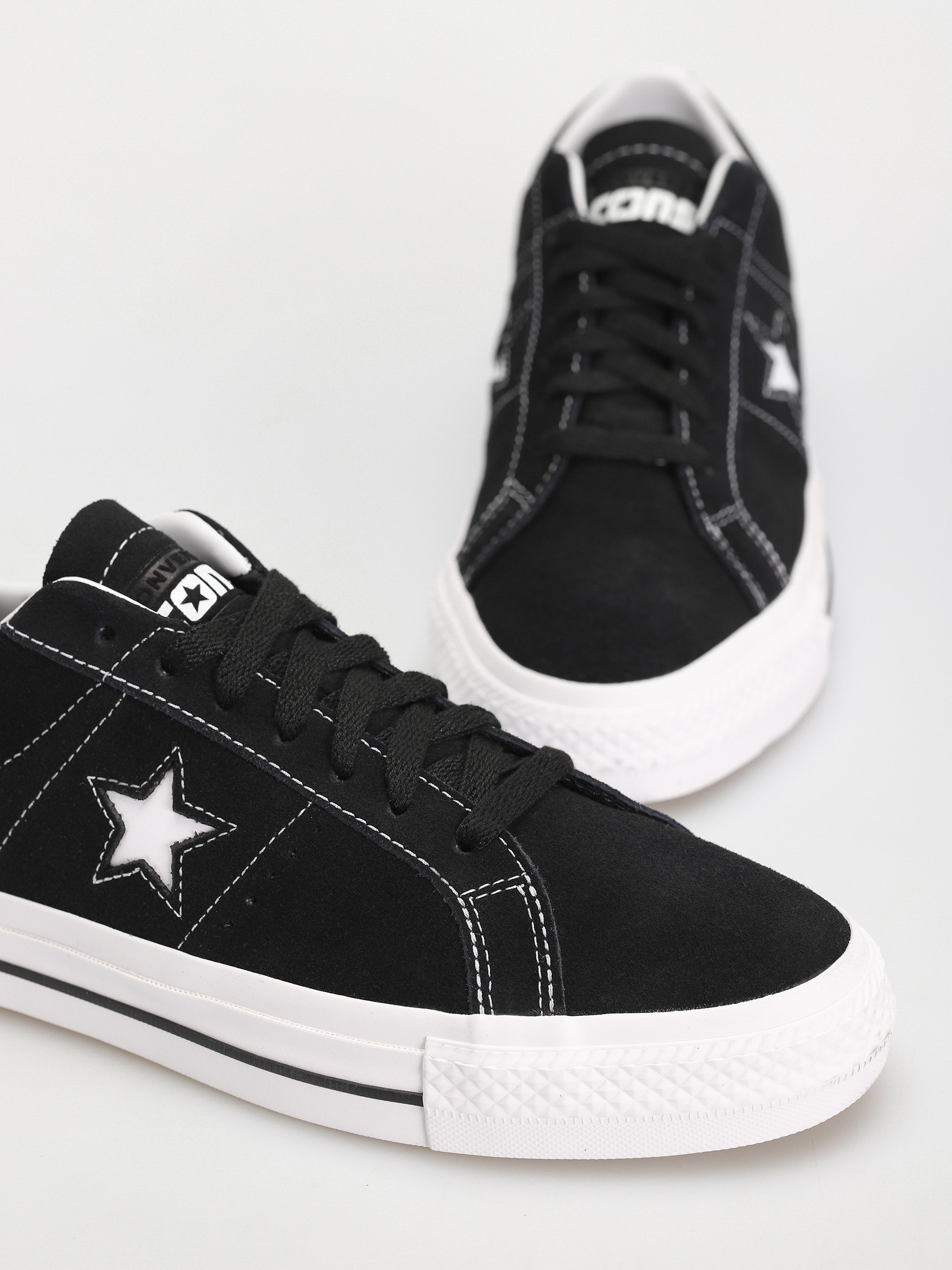 Boty Converse One Star Pro TN+ (black)
