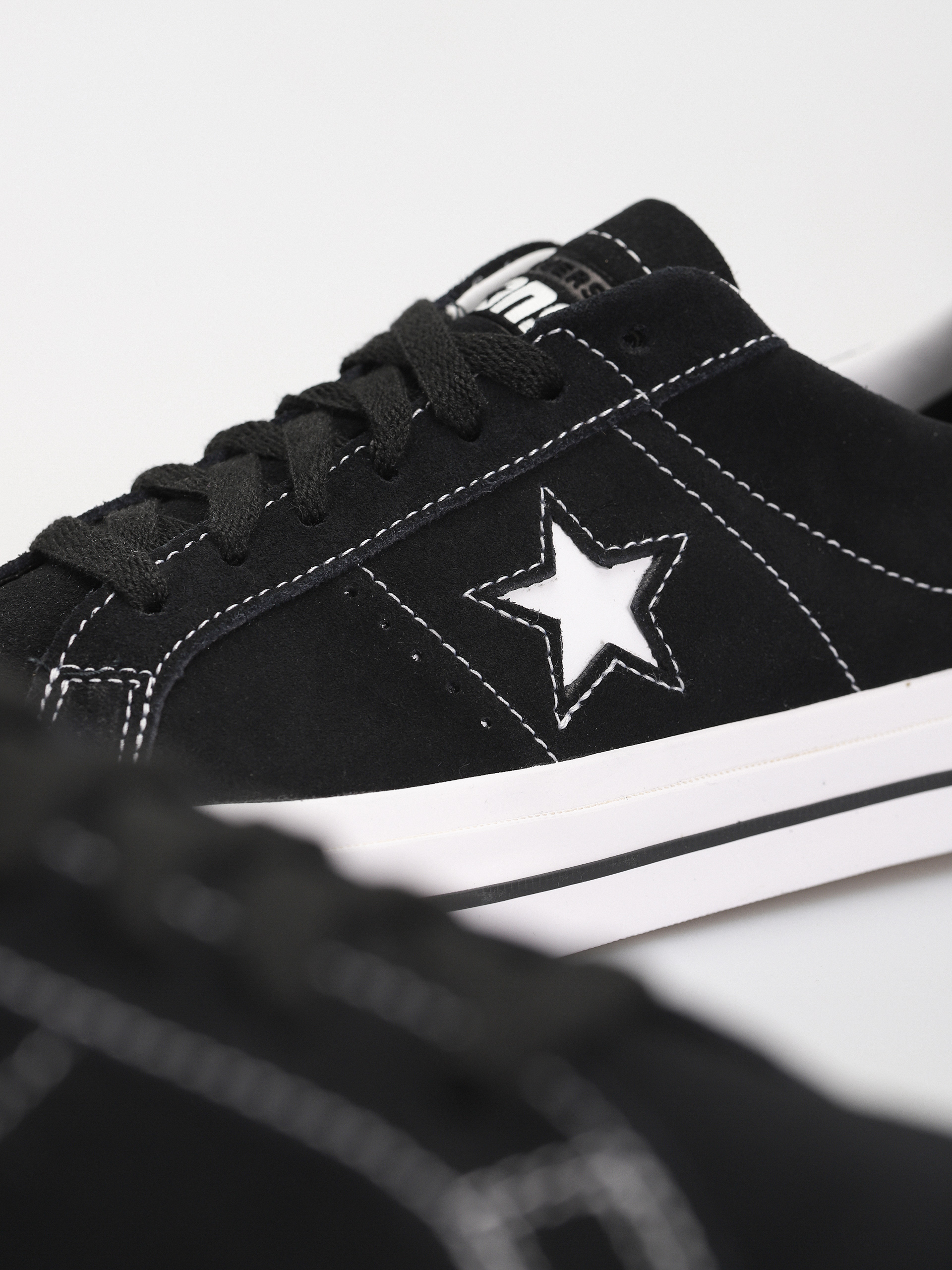 Boty Converse One Star Pro TN+ (black)