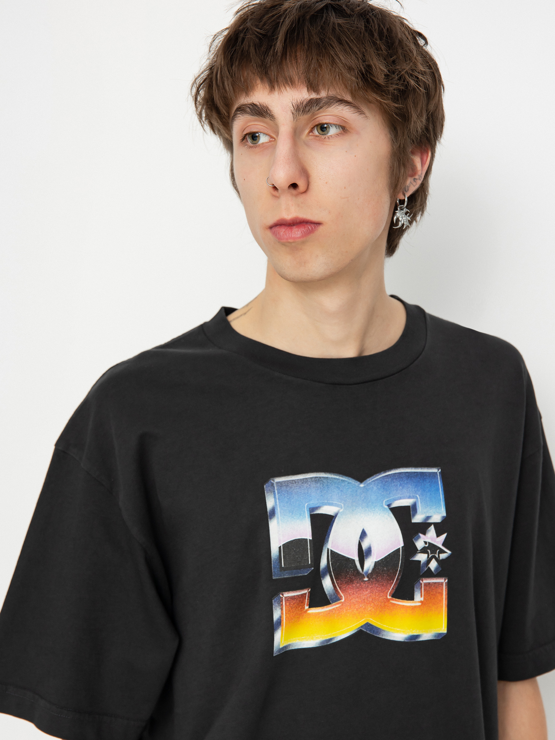 Tričko DC Chrome Star (black garment dye)