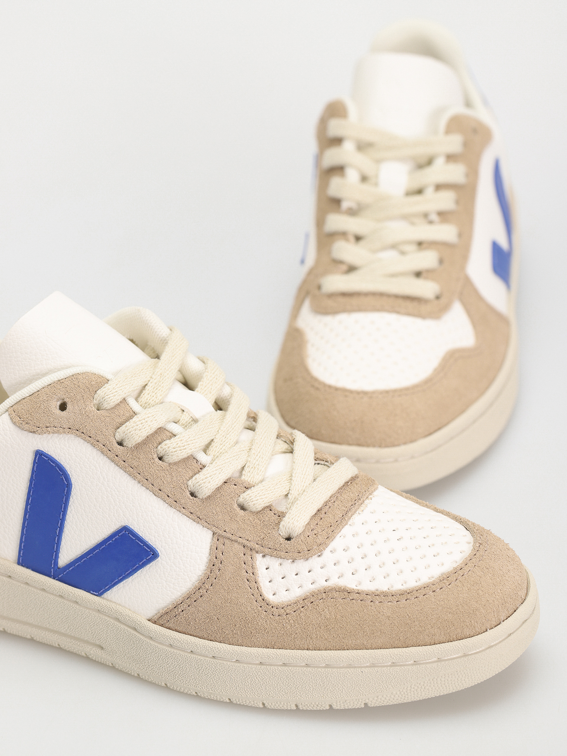 Boty Veja V-10 Wmn (extra white paros sahara)