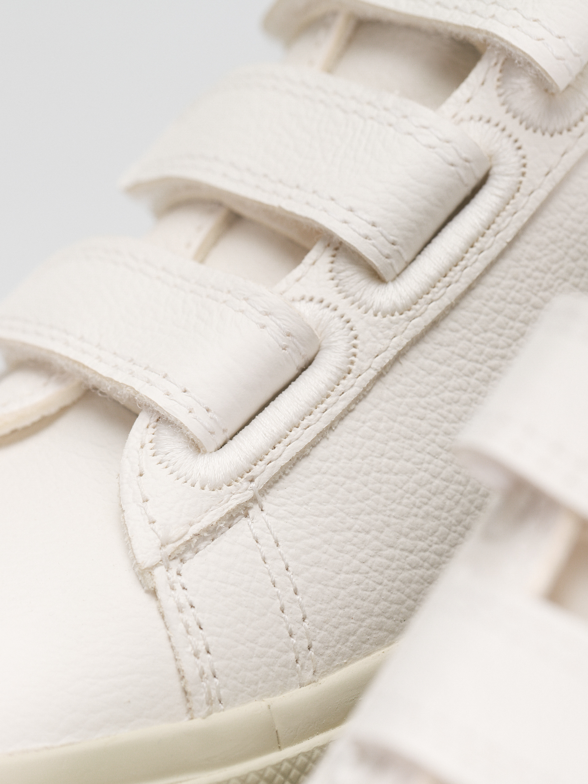 Boty Veja Recife Logo Wmn (extra white black)