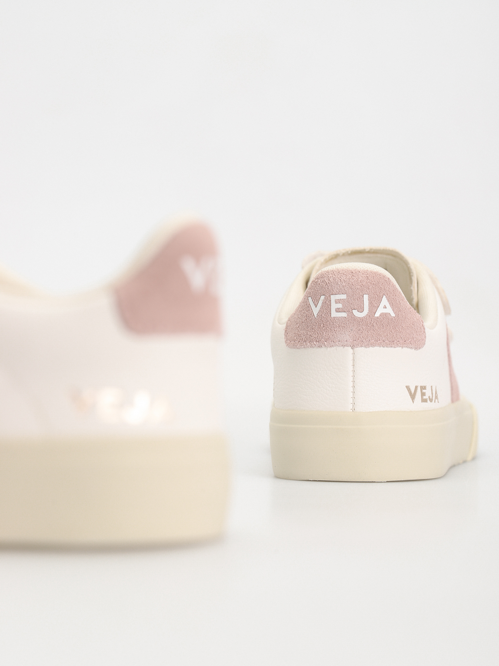 Boty Veja Recife Logo Wmn (extra white babe)