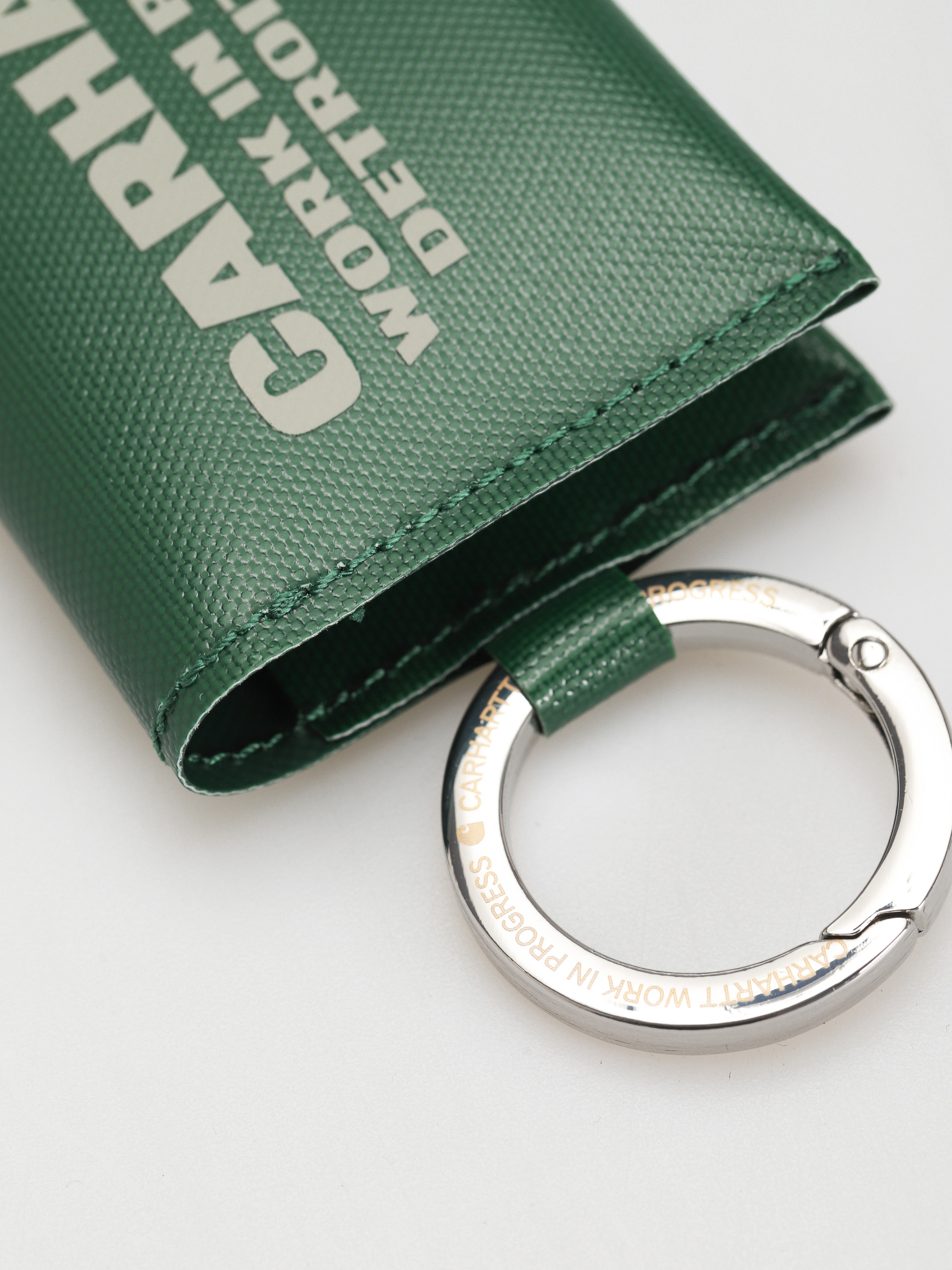 Klíčenka Carhartt WIP Link Script (chervil/beryl)