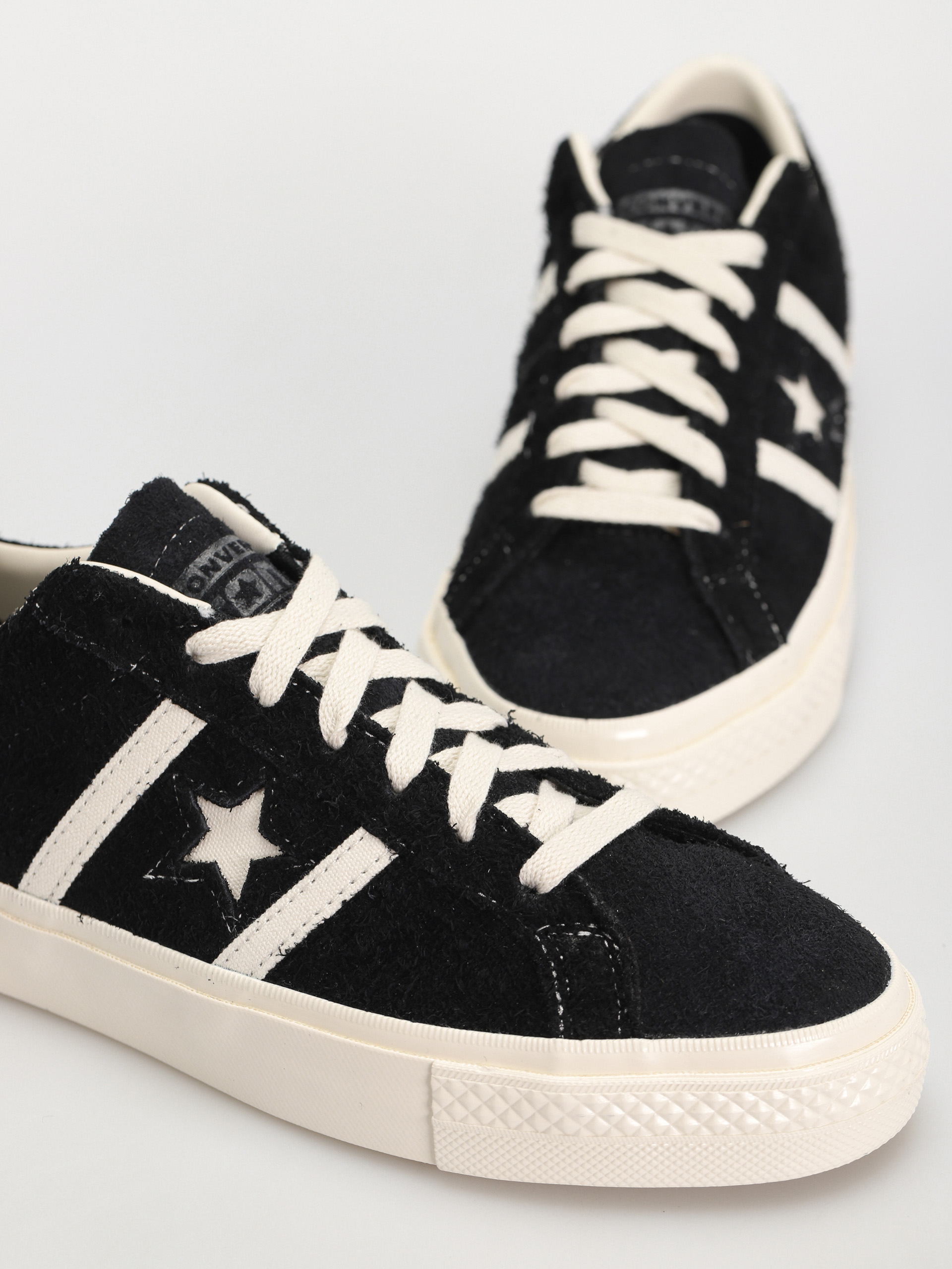 Boty Converse One Star Academy Pro (black)