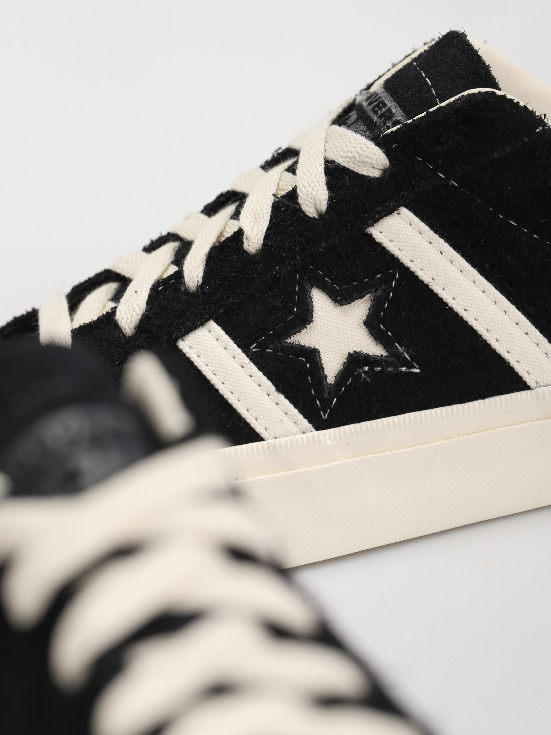 Boty Converse One Star Academy Pro (black)