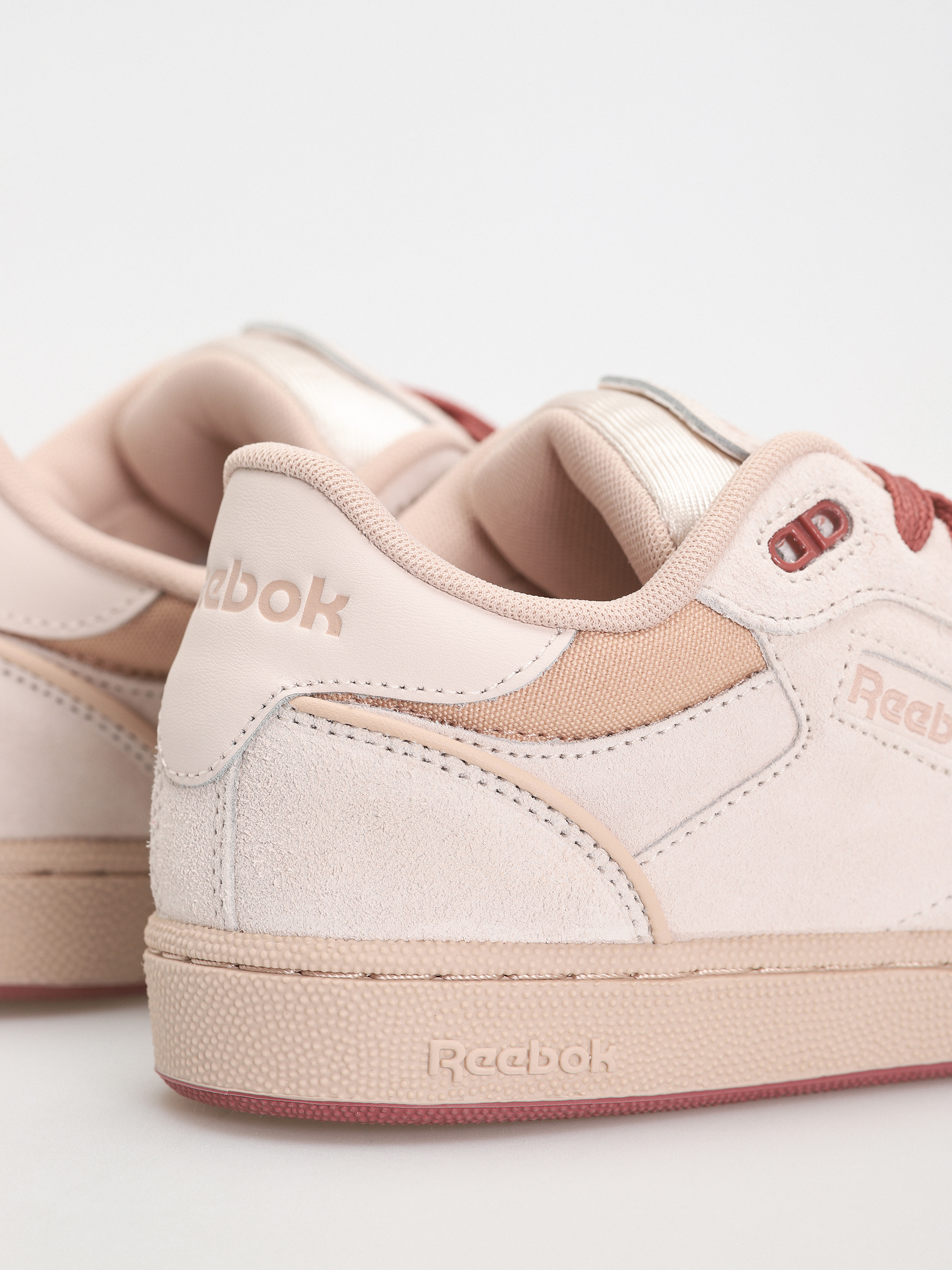 Boty Reebok Club C Bulc Wmn (blush/pinstu/sedros)