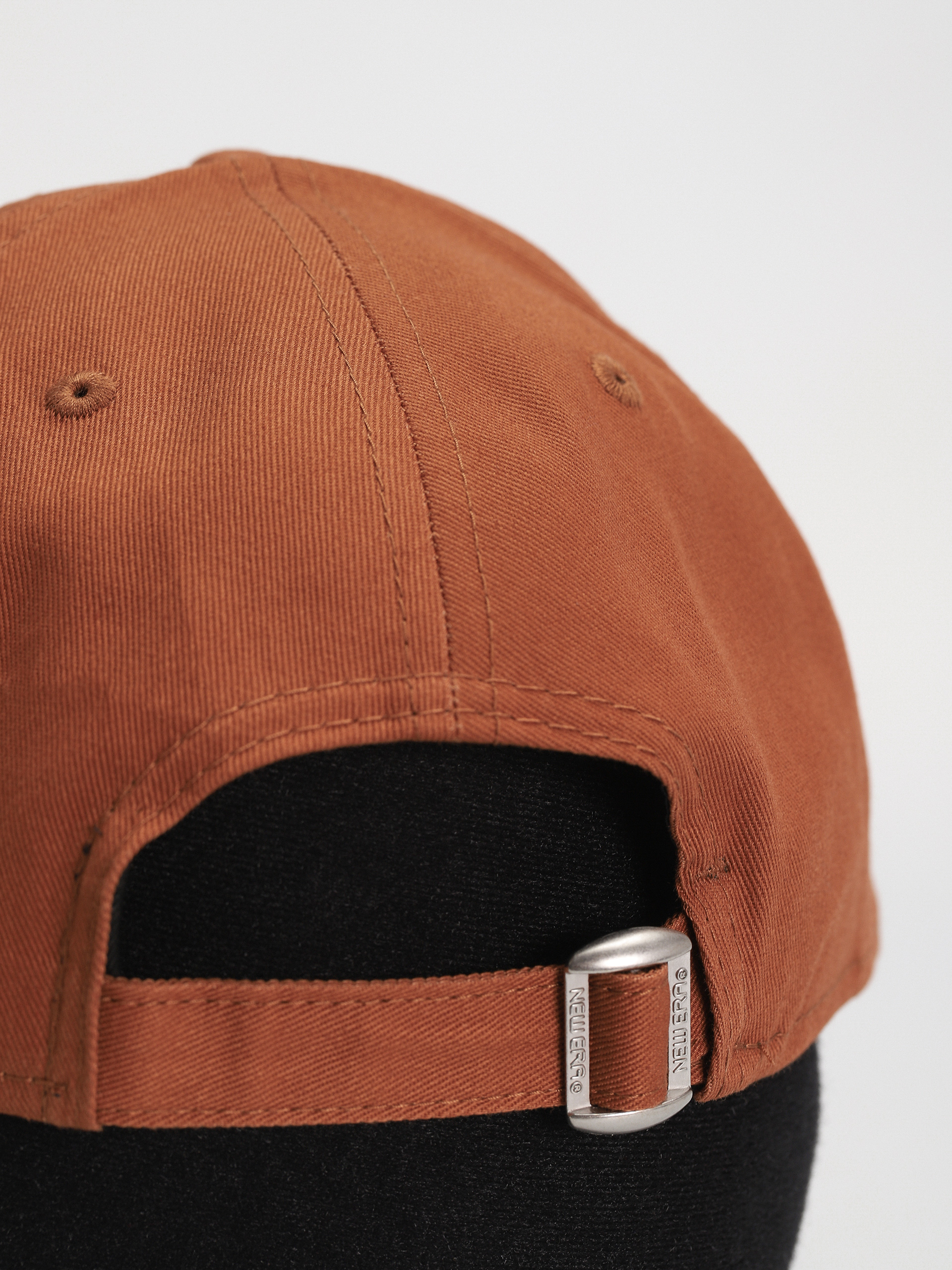 Kšiltovka  New Era Team Outline 9Forty Chicago White Sox (brown)