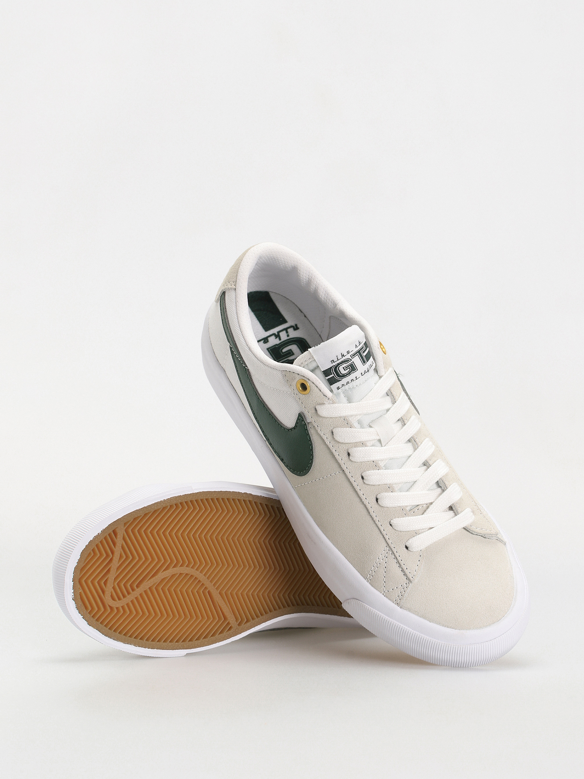 Boty Nike SB Zoom Blazer Low Pro Gt (white/fir white gum light brown)
