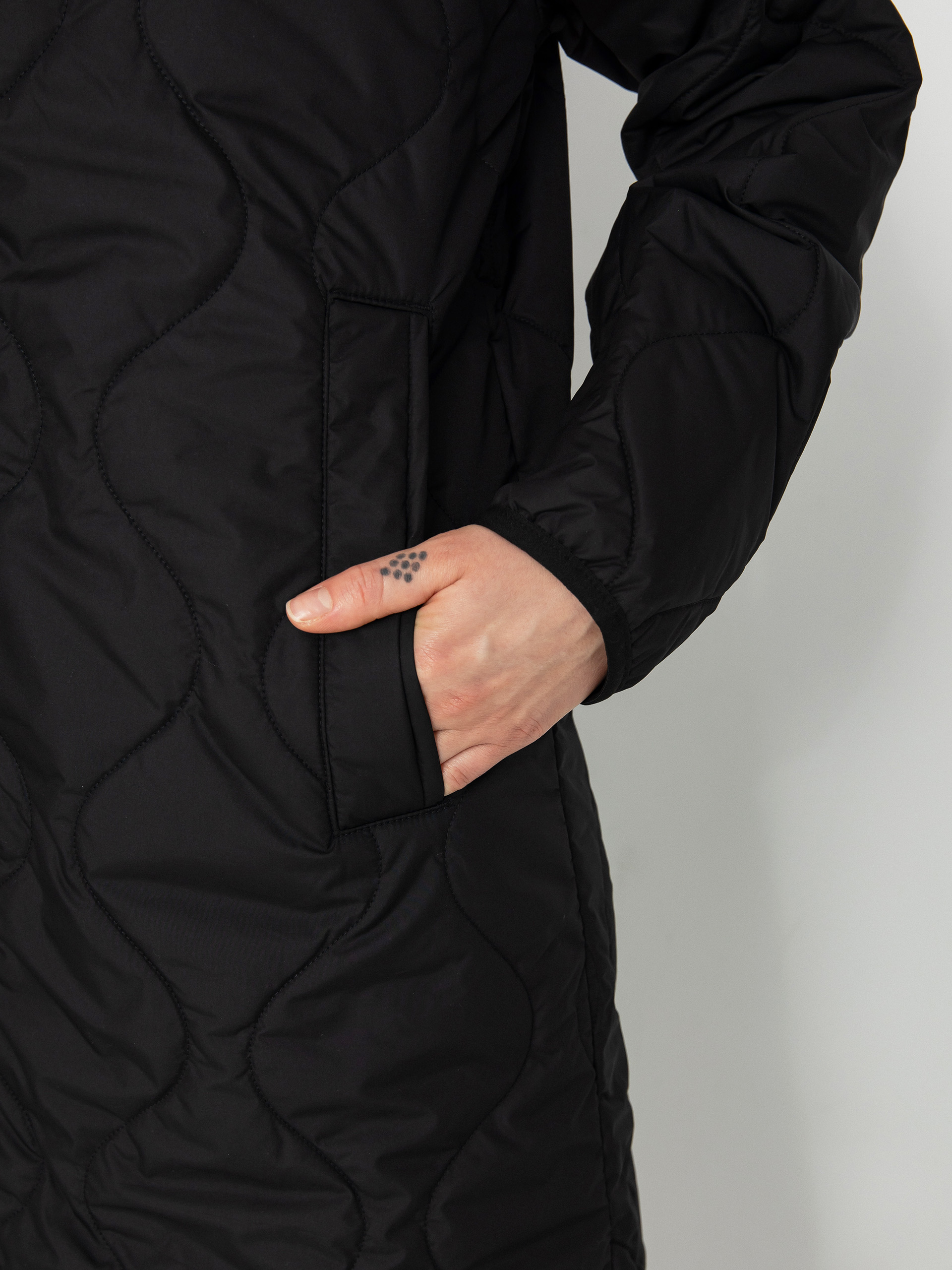 Bunda The North Face Ampato Quilted Liner Long Wmn (tnf black)