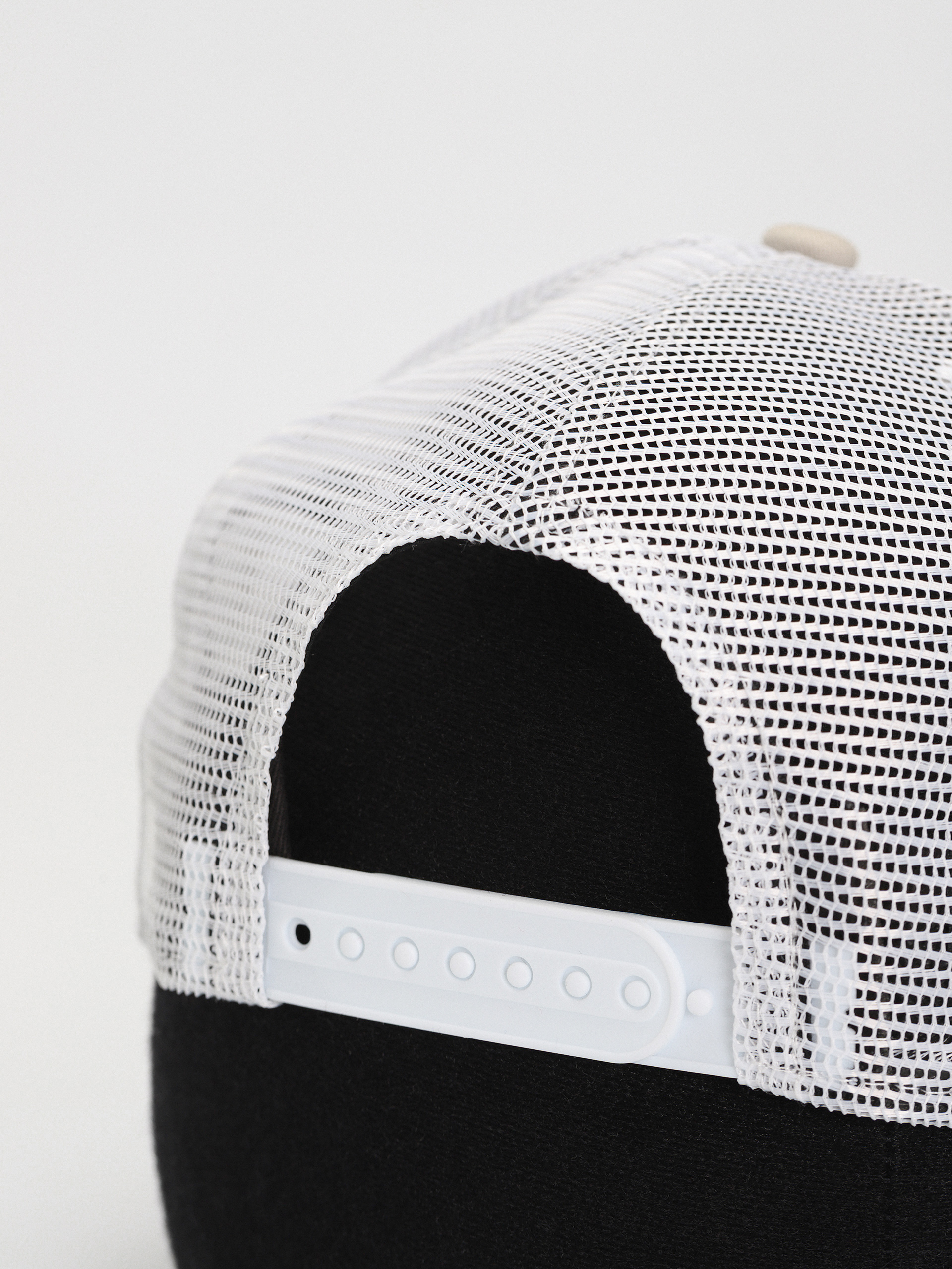 Kšiltovka  New Era League Essential 9Forty Af Trucker New York Yankees (stone/white)