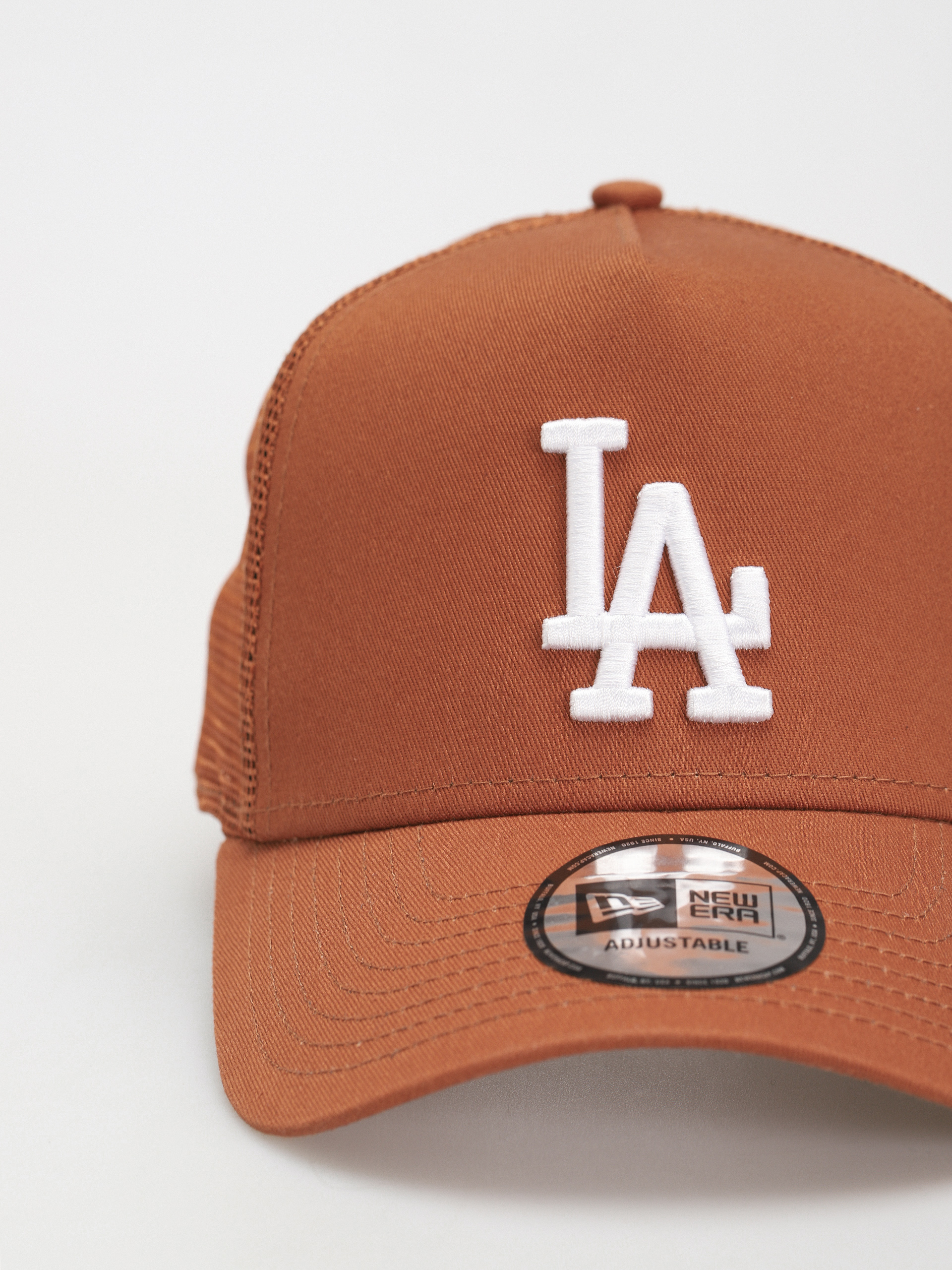 Kšiltovka  New Era League Essential Trucker Los Angeles Dodgers (brown)