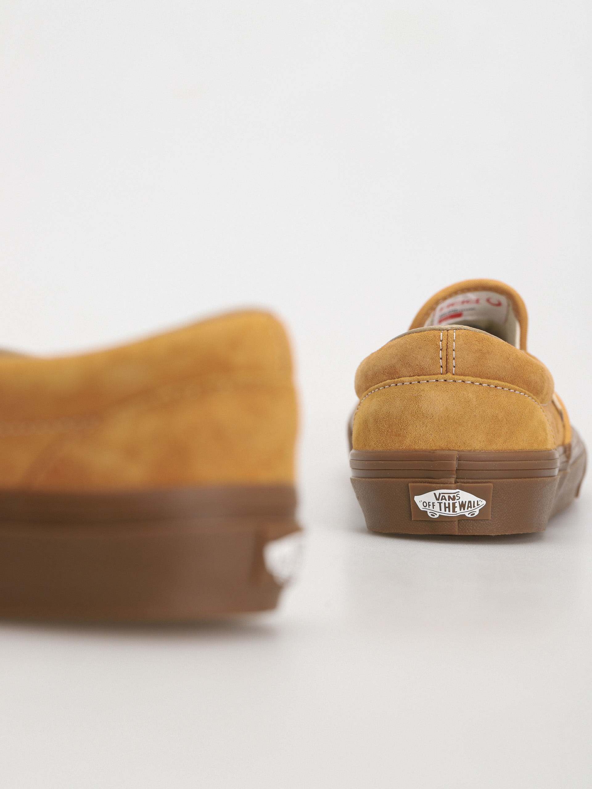 Boty Vans Classic Slip On (pig suede gum antelope)