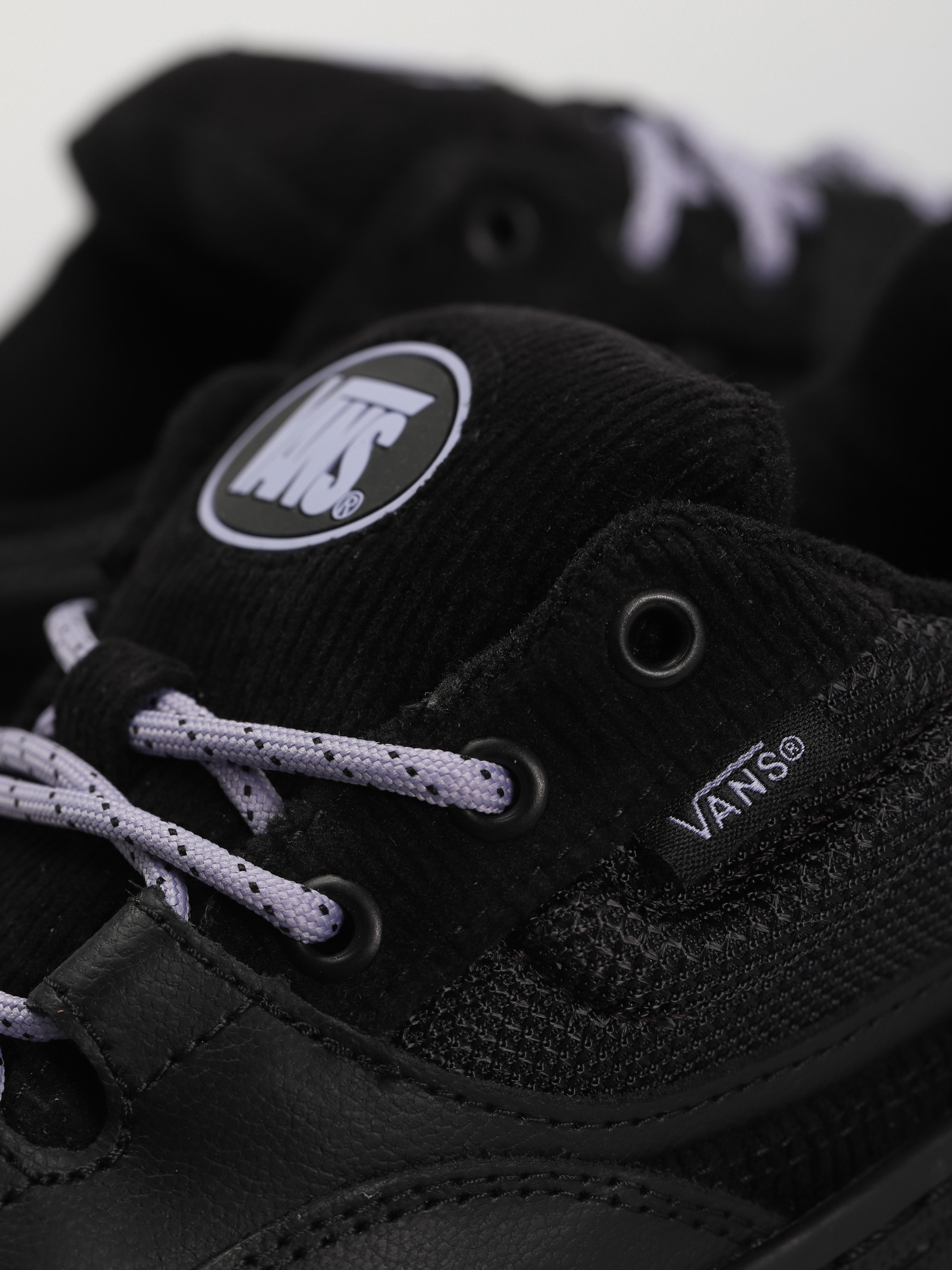 Boty Vans Speed (corduroy black)