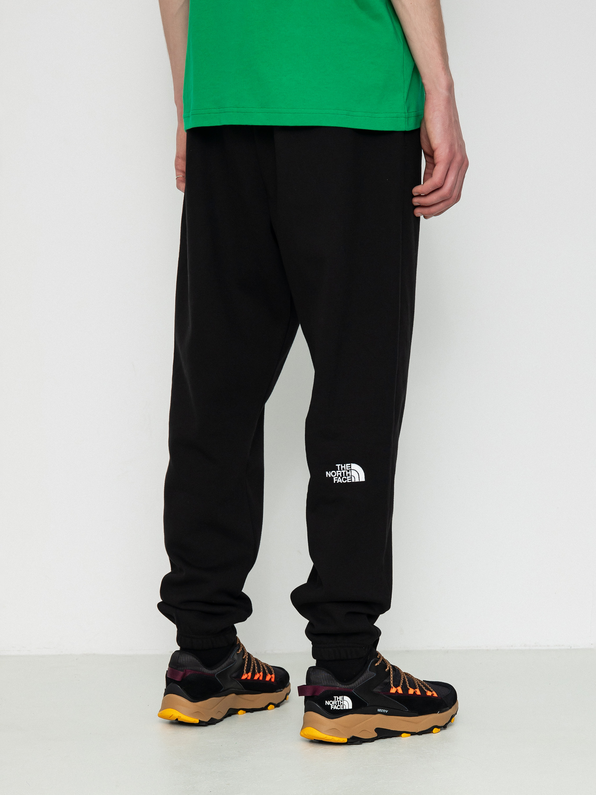 Kalhoty The North Face Essential Jogger (tnf black)