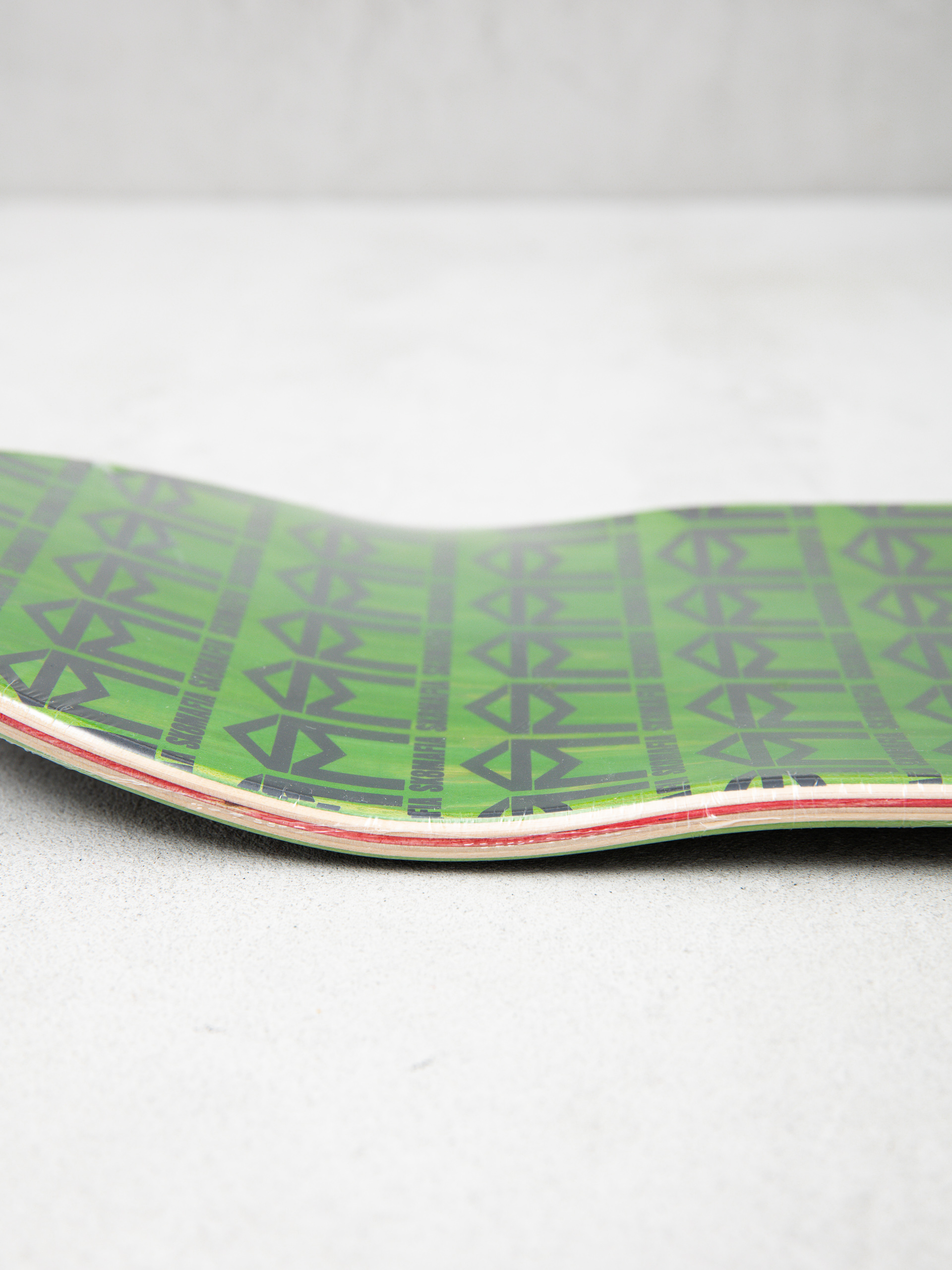 Deska Sk8Mafia Balance Turner (black/white)