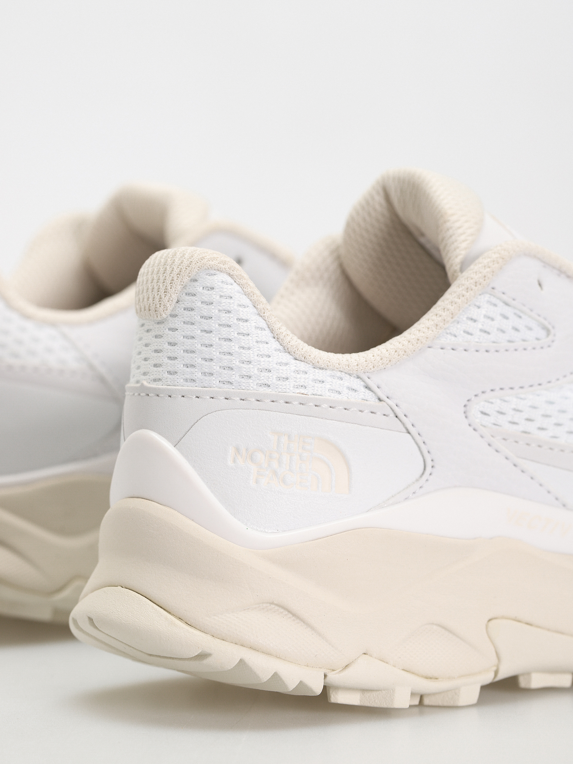 Boty The North Face Vectiv Taraval Wmn (tnf white/white dune)