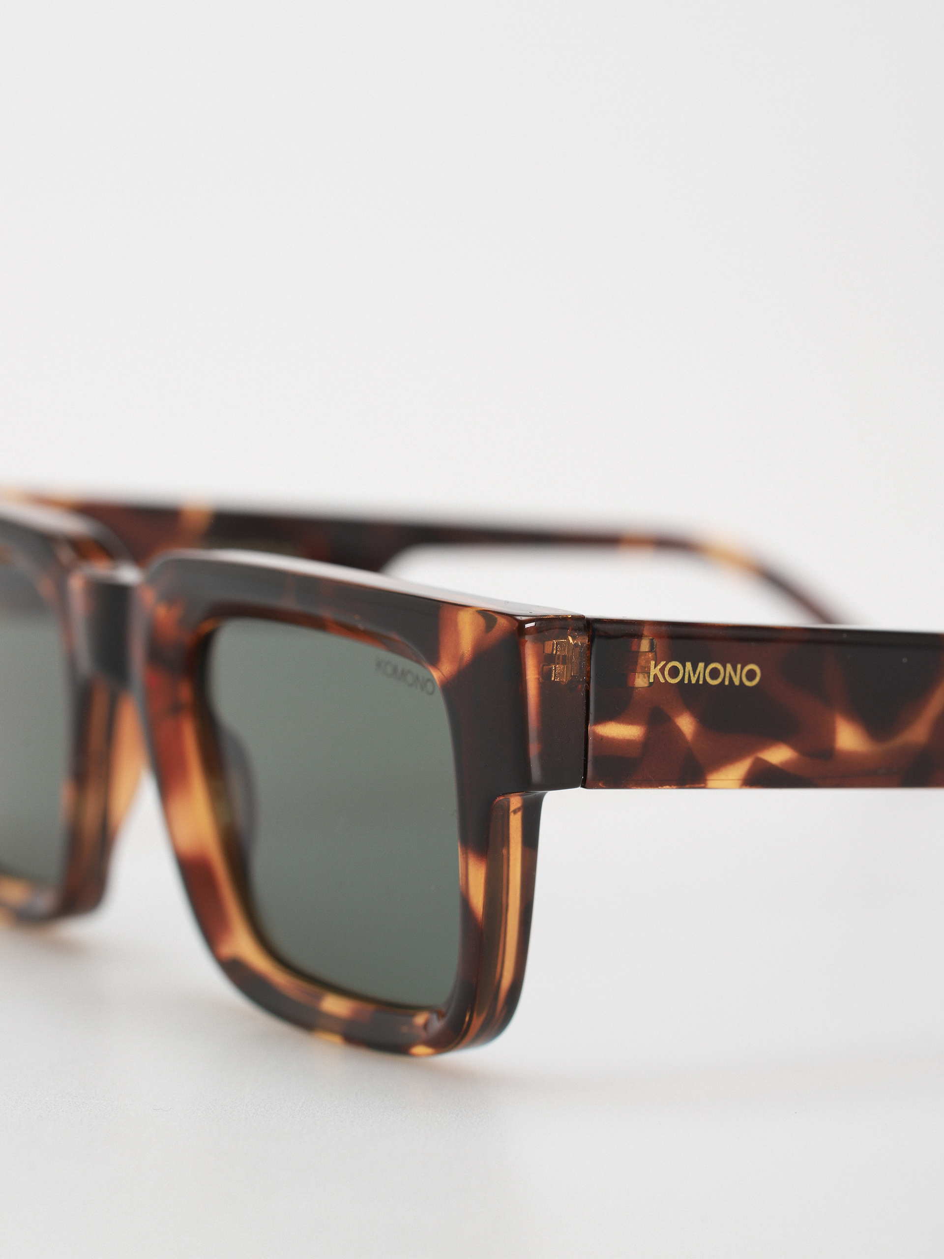 Sluneční brýle Komono Victor (havana)
