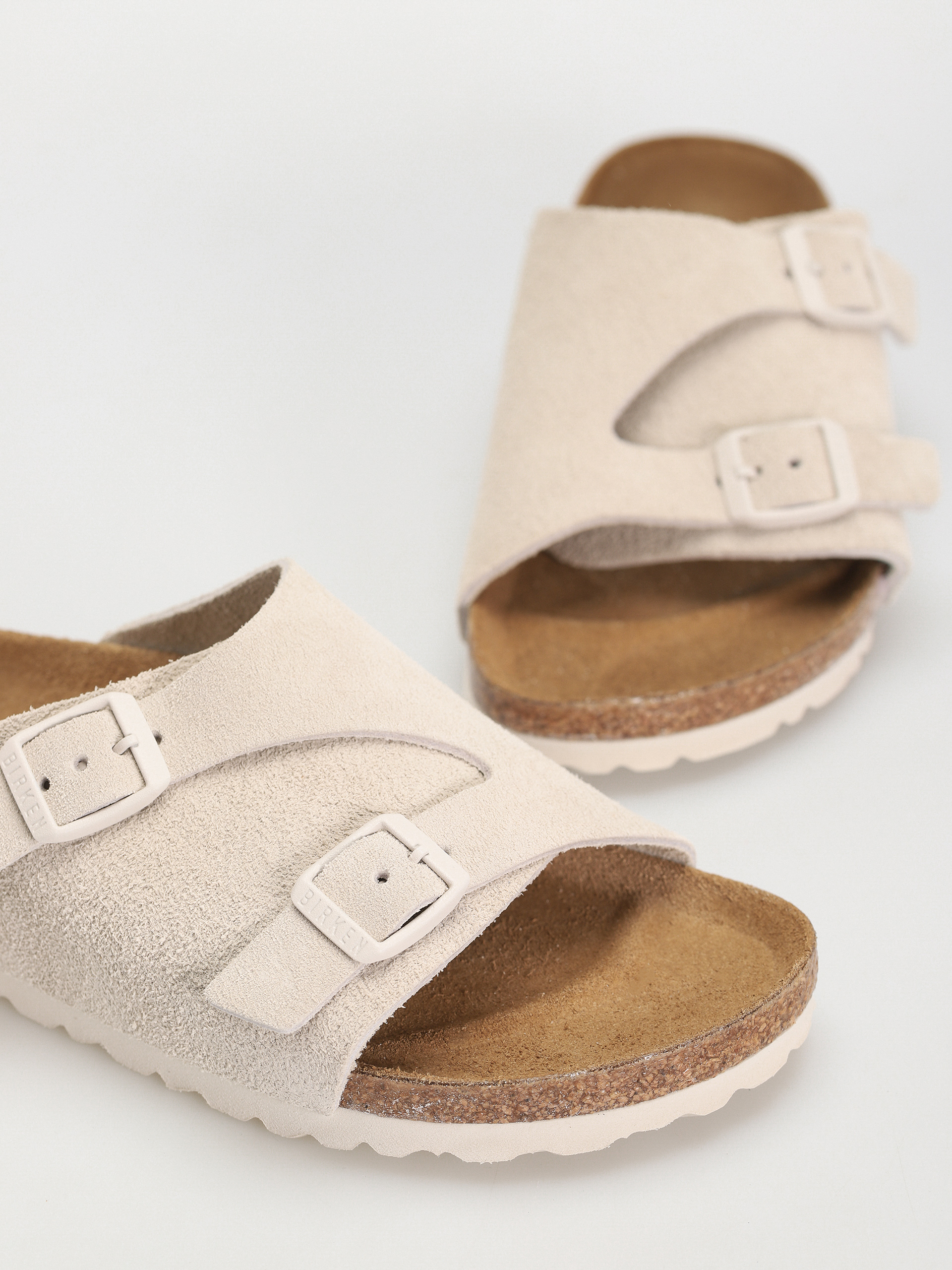 Plážovky Birkenstock Zurich Suede Leather Narrow Wmn (antique white)