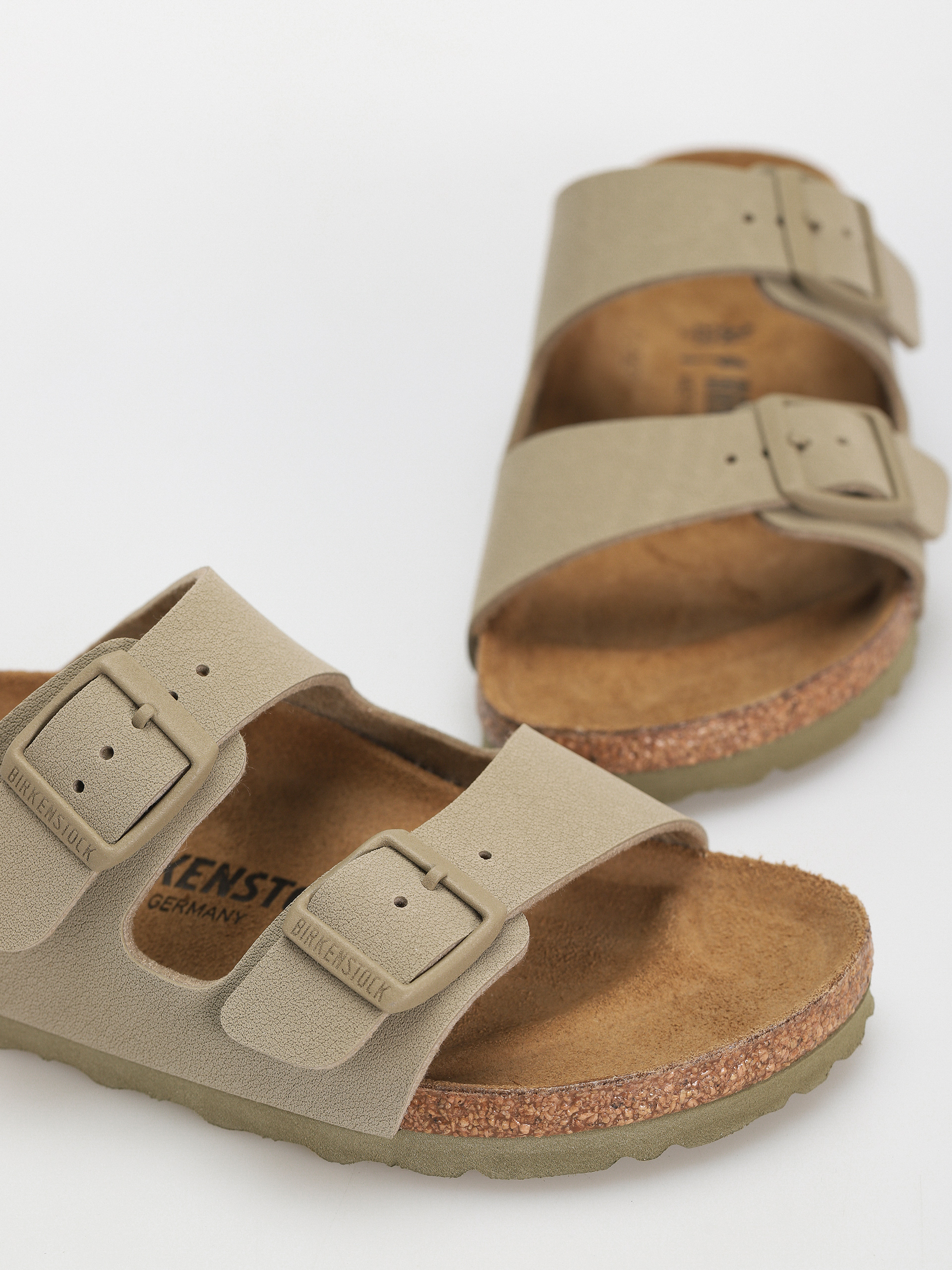 Plážovky Birkenstock Arizona Birko Flor Narrow Wmn (faded khaki)