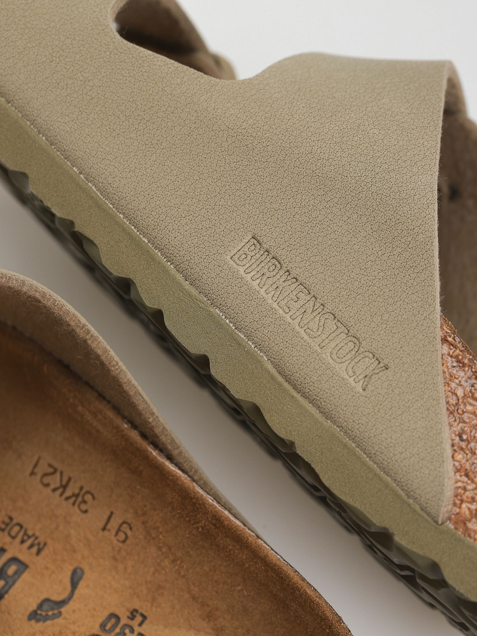Plážovky Birkenstock Arizona Birko Flor Narrow Wmn (faded khaki)
