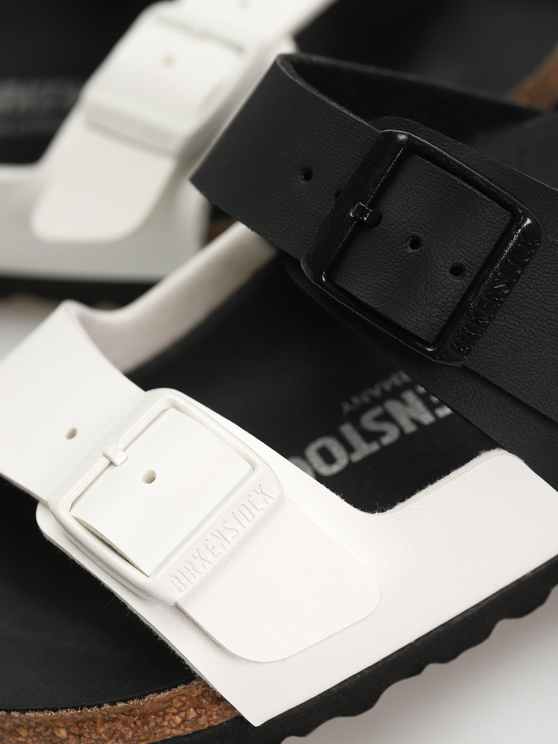 Plážovky Birkenstock Arizona Birko Flor Narrow Wmn (black/white)