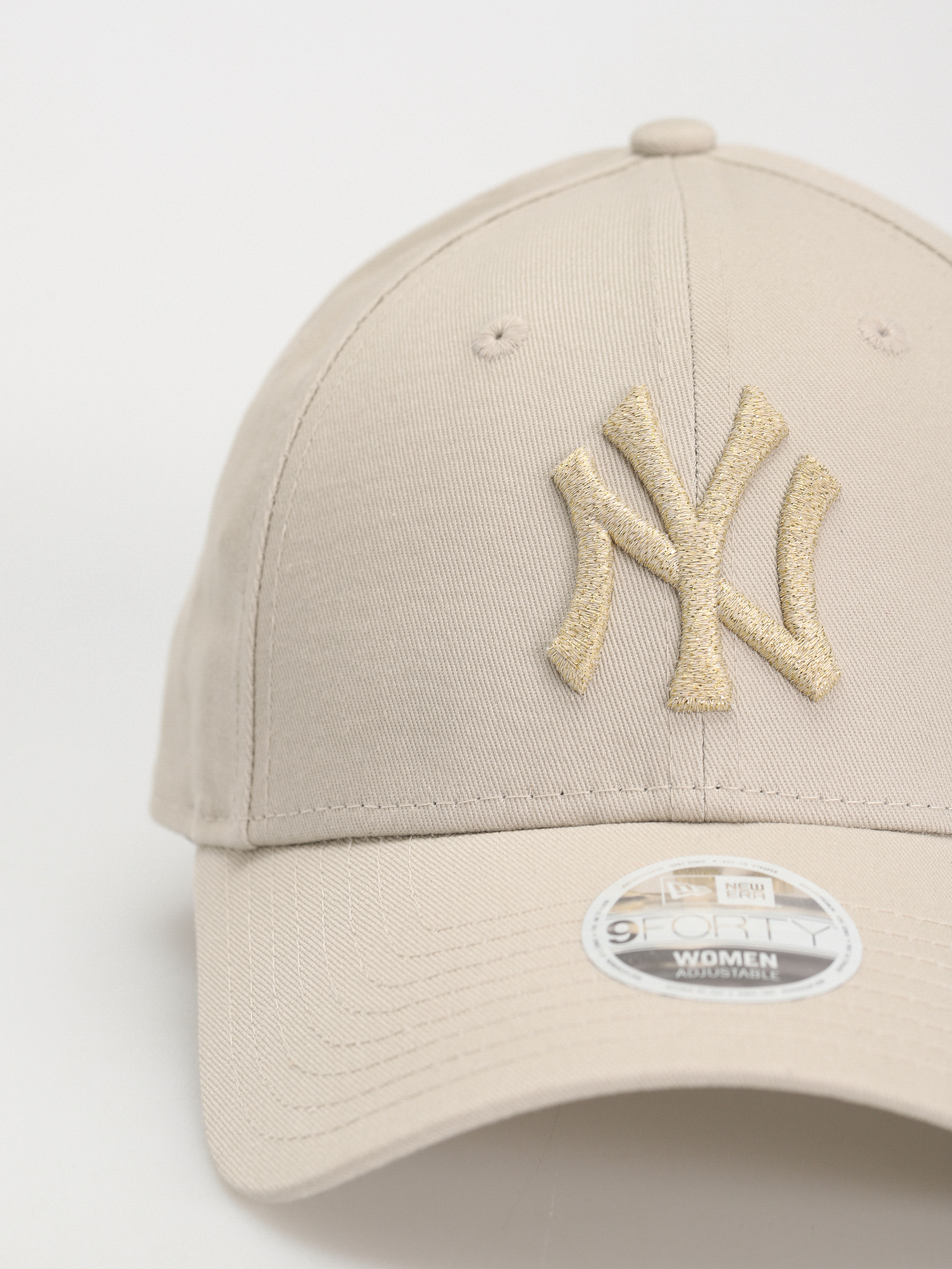 Kšiltovka  New Era Metallic Logo 9Forty New York Yankees Wmn (stone/gold)