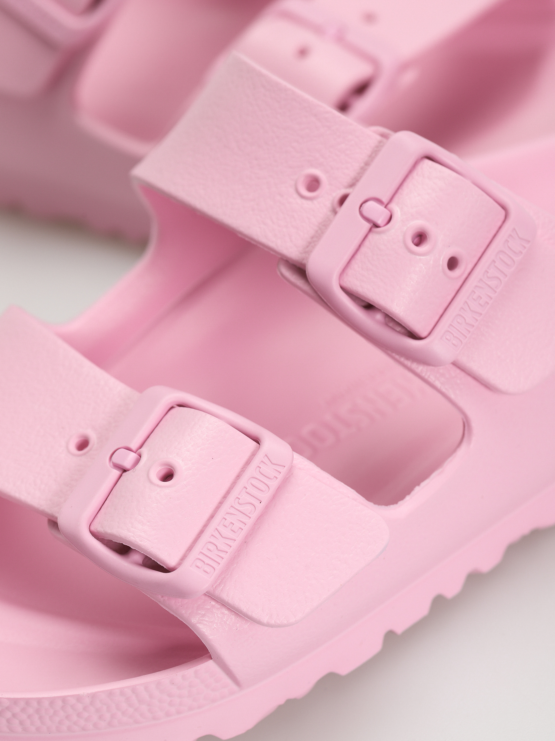 Plážovky Birkenstock Arizona Essentials EVA Narrow Wmn (fondant pink)