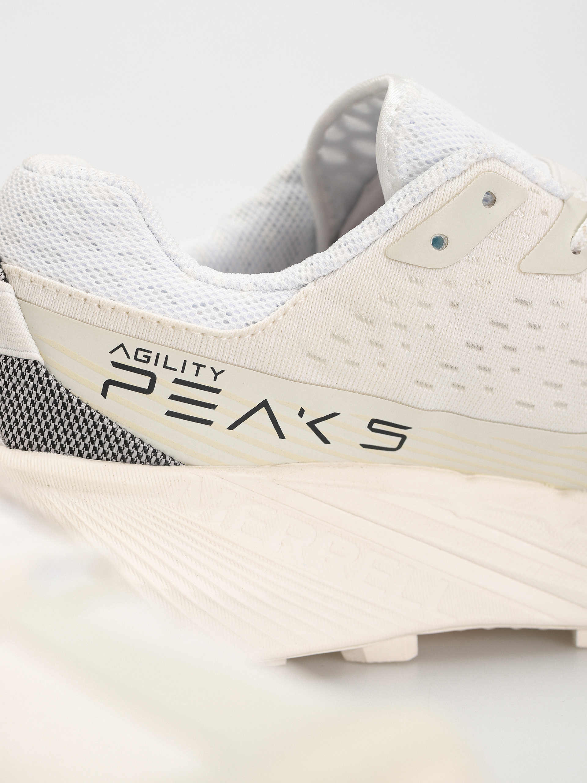 Boty Merrell Agility Peak 5 (white/white)