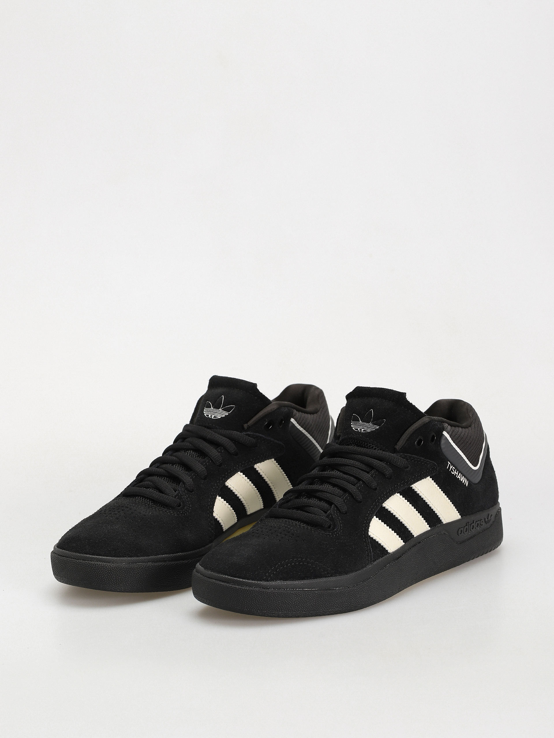 Boty adidas Tyshawn (cblack/zeromt/spark)