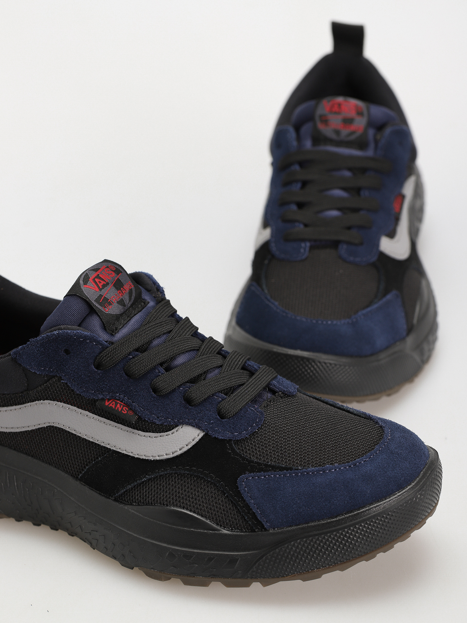 Boty Vans Ultrarange Neo Vr3 (surf essentials black/navy)