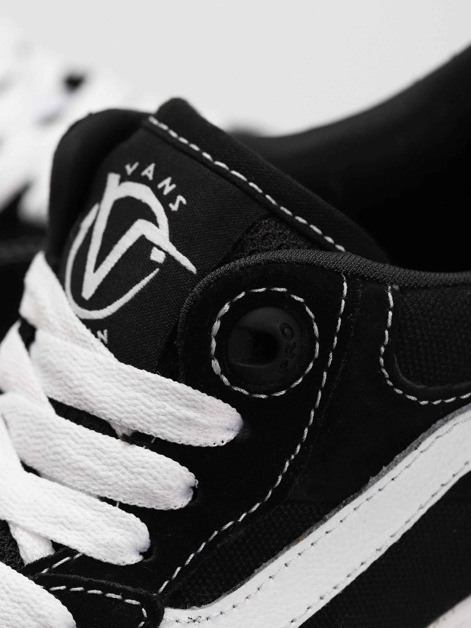 Boty Vans Rowan 2 (black/white)
