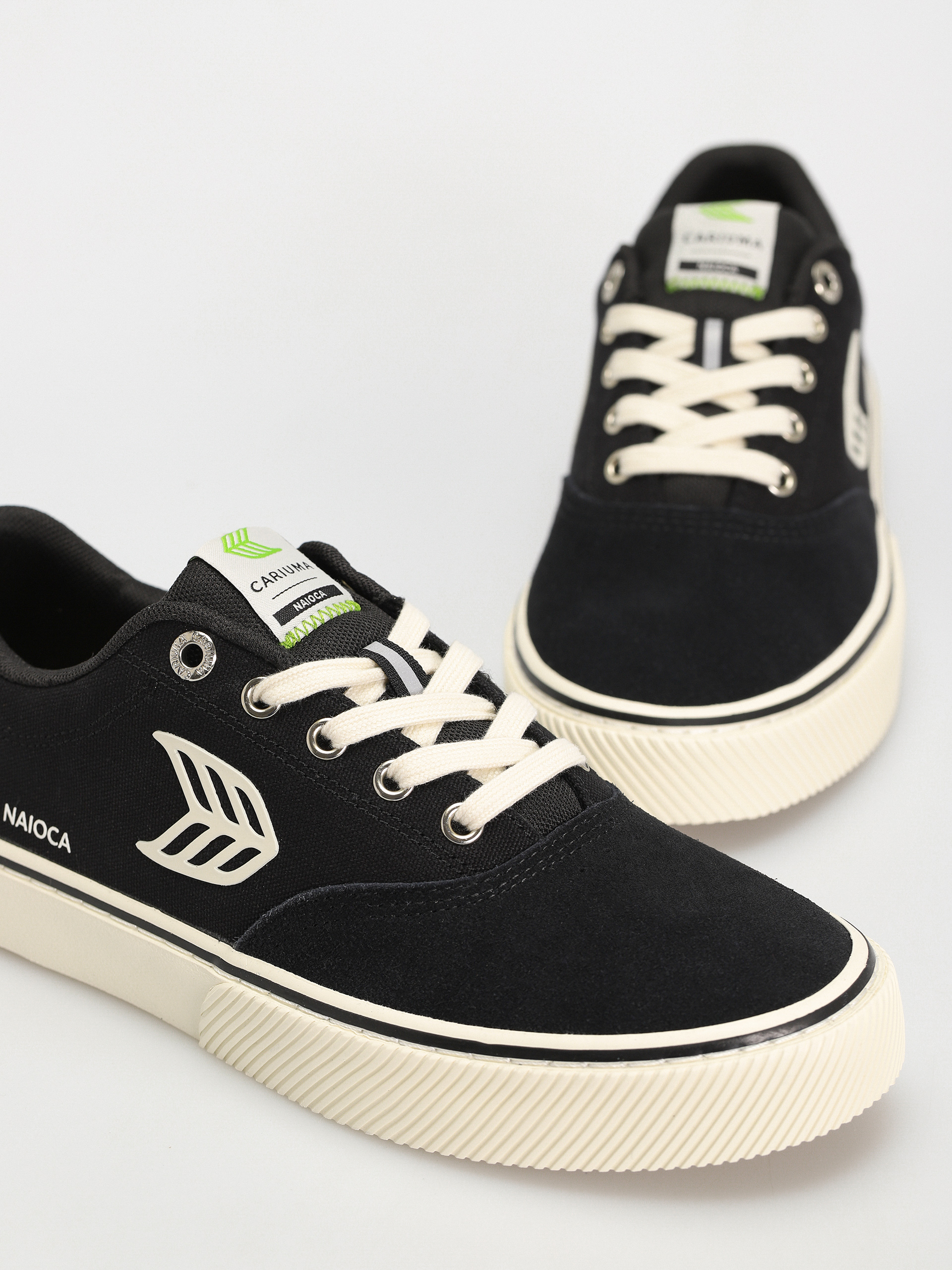 Boty Cariuma Naioca Pro (black/ivory)