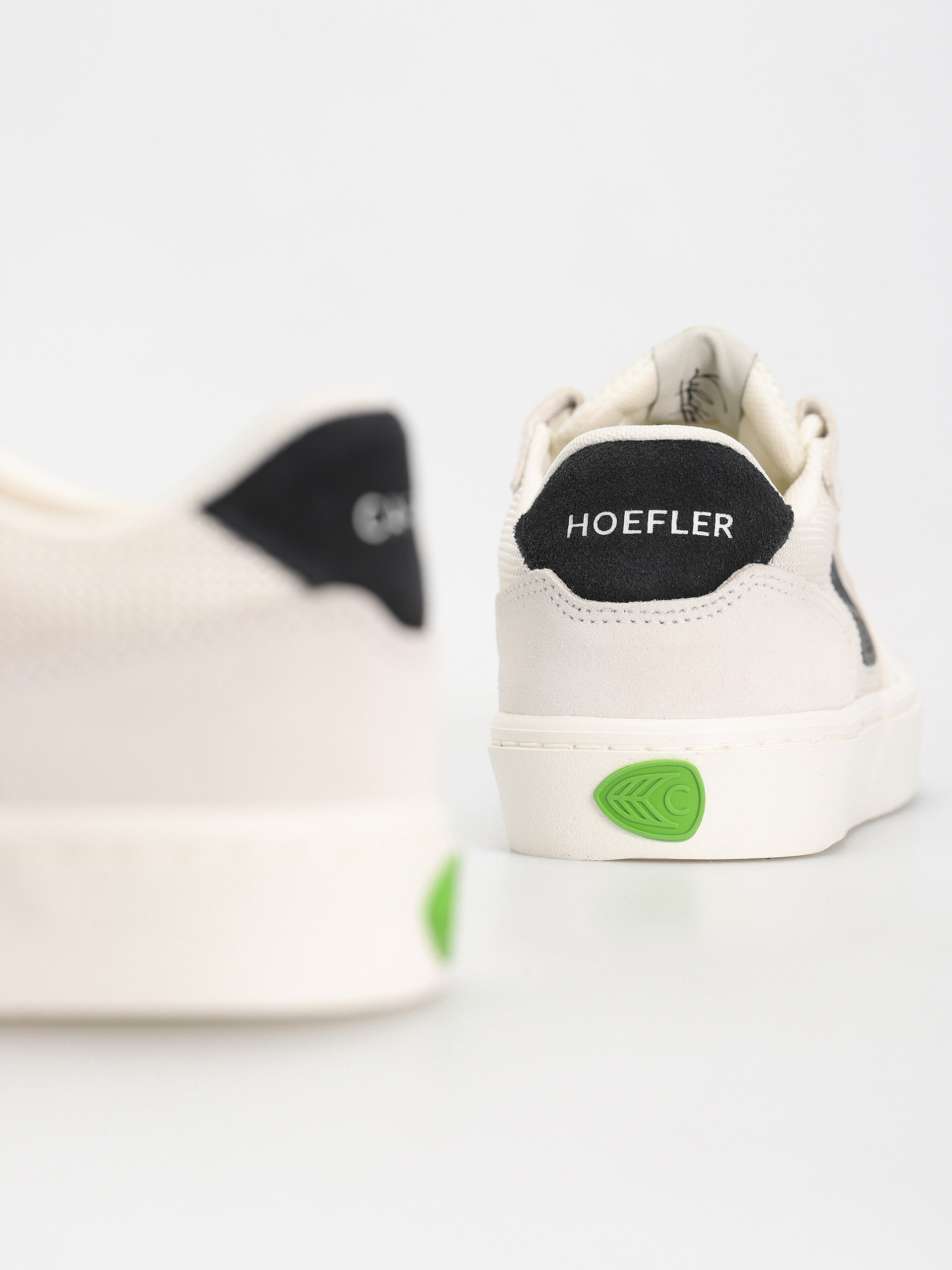 Boty Cariuma T20 Pro (off white vintage/black)