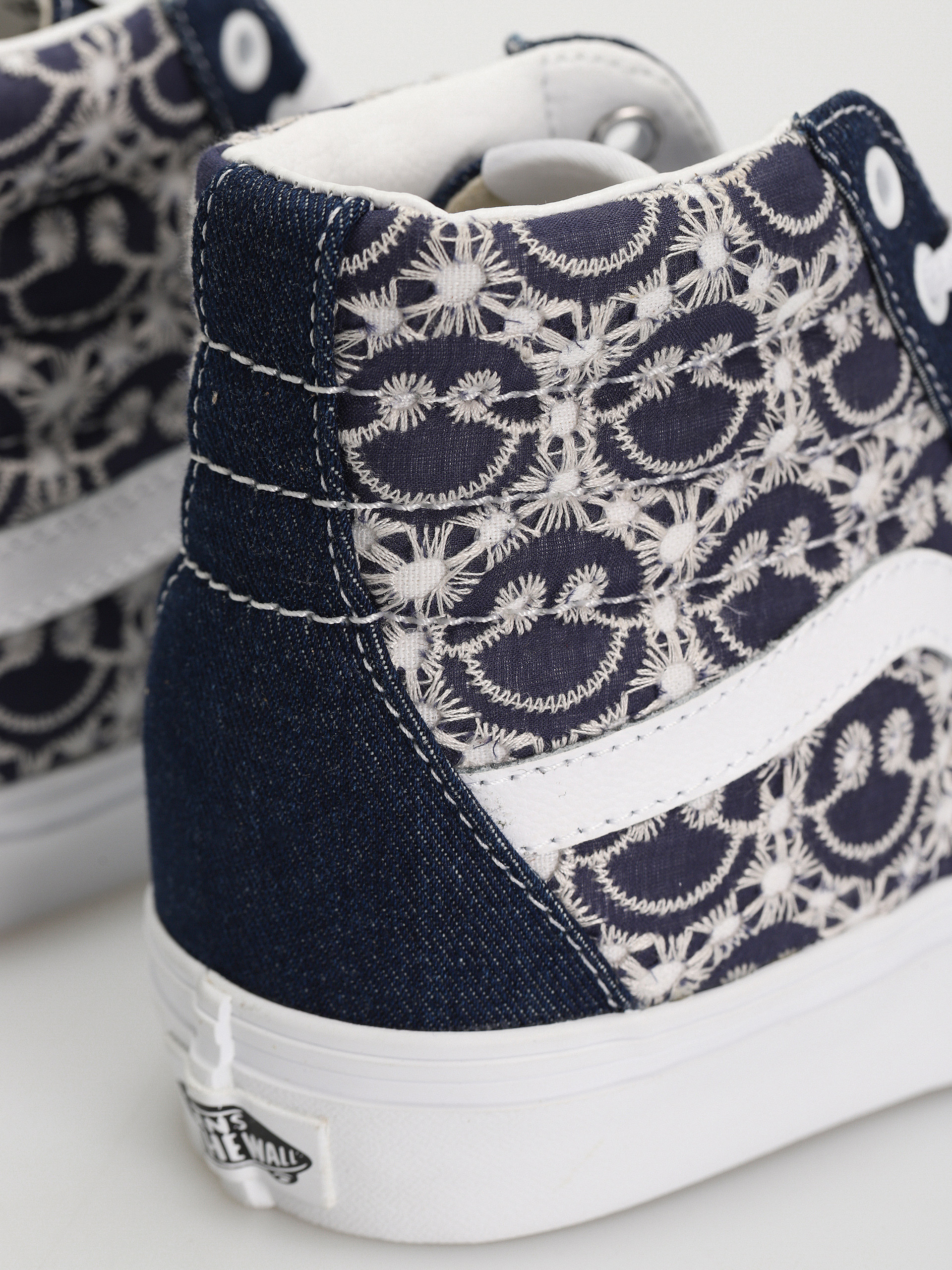 Boty Vans Sk8 Hi (joyful denim navy)