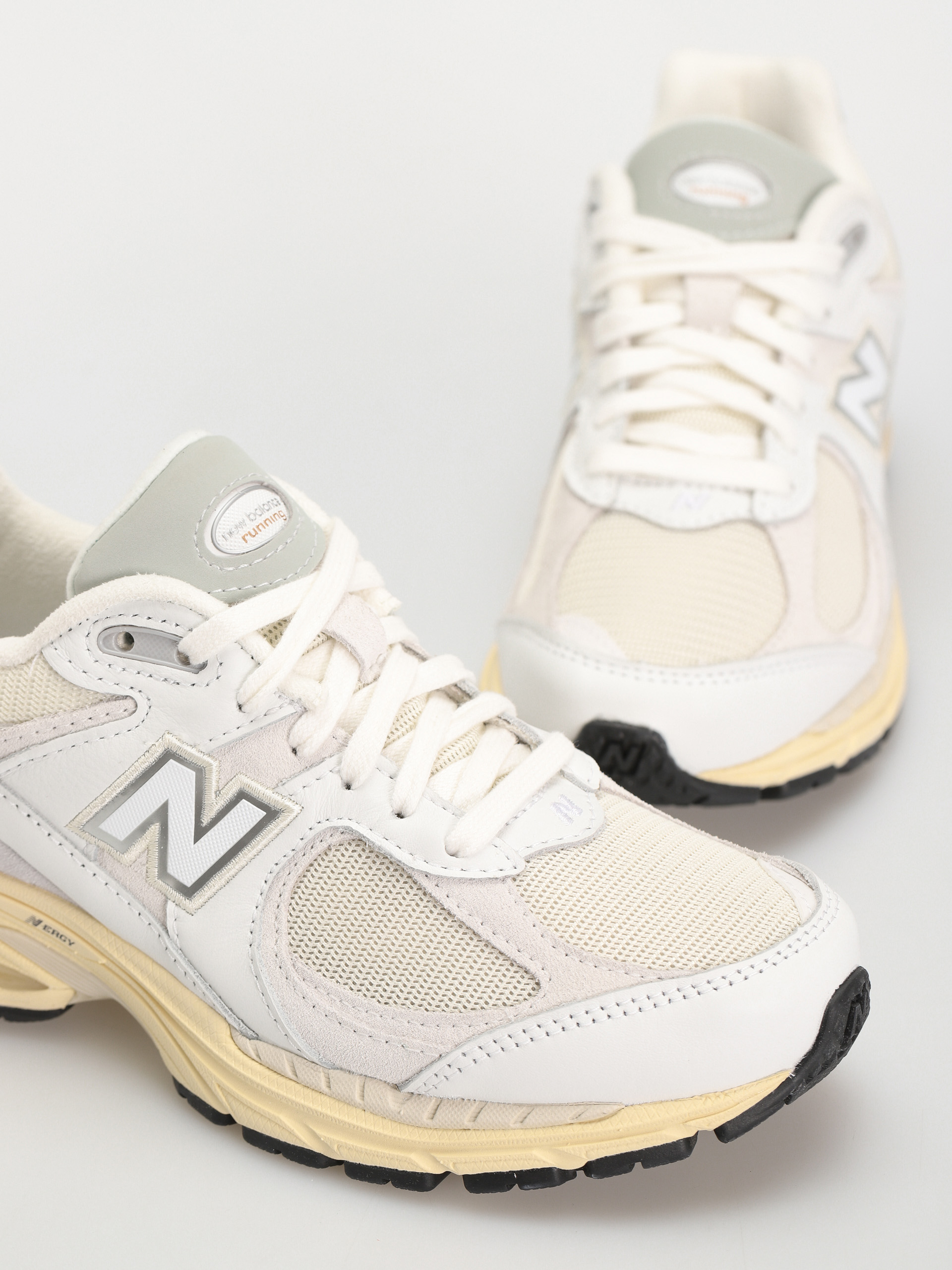 Boty New Balance 2002 (white)